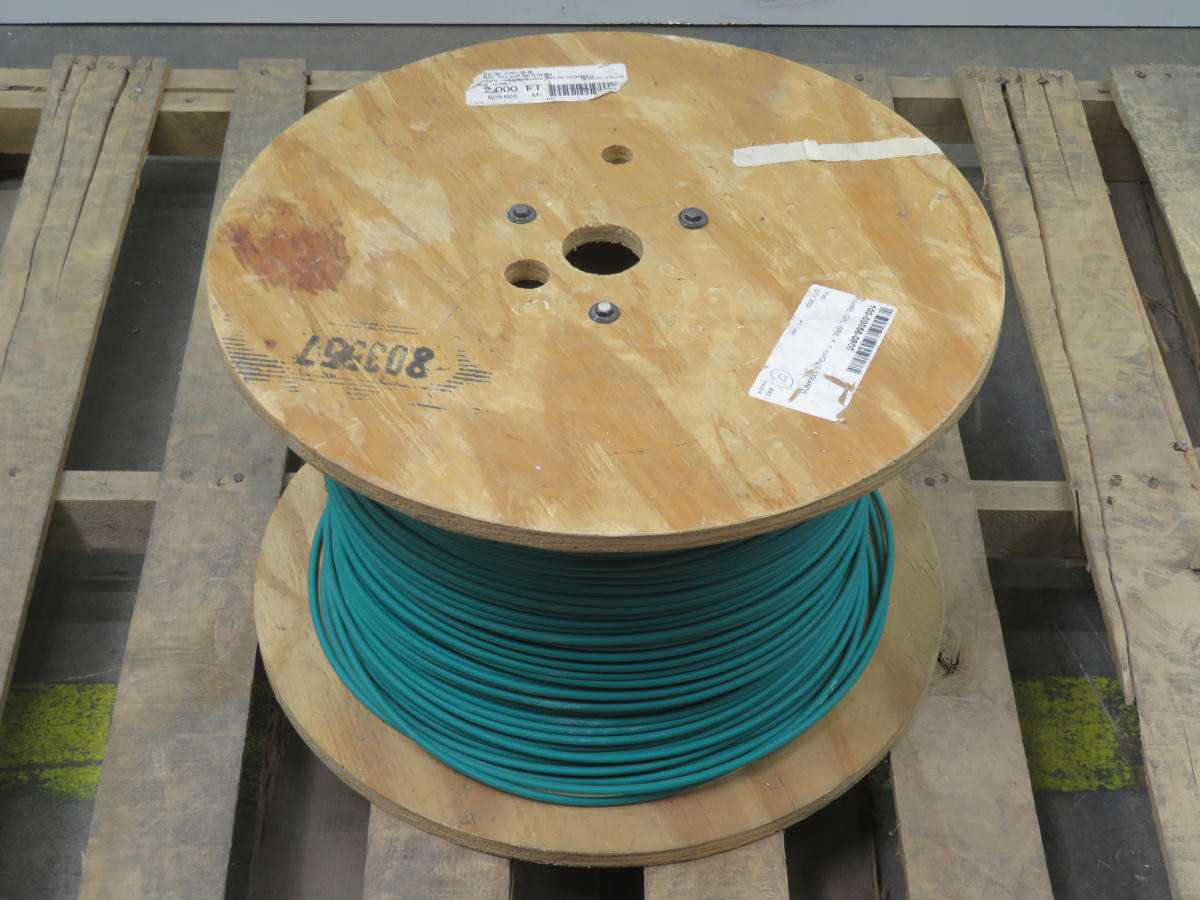 LOT OF 1500 FT GXL08-X 100-00056-0800 AUTOMOTIVE PRIMARY GXL WIRE T216544 - ELECTRICAL WIRE