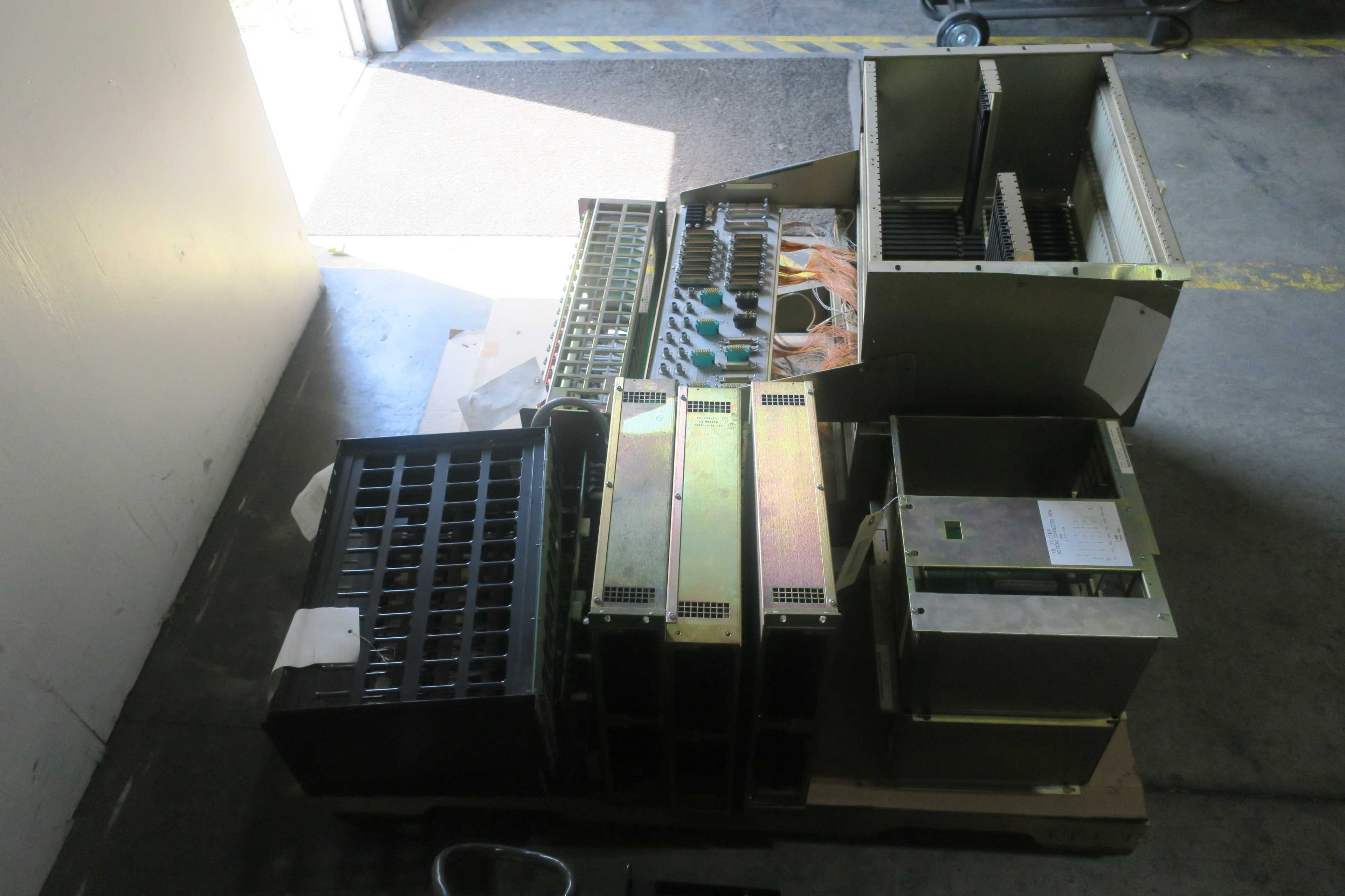 SKU 1784979 - 2 PALLETS OF ASSORTED CHASSIS MODULES - AUTOMATION & CONTROLS