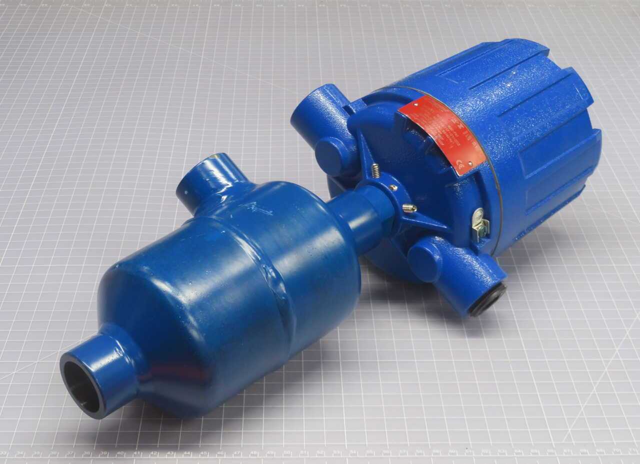 MAGNETROL B73-1B20-FNT SEALED EXTERNAL-CAGE LIQUID LEVEL SWITCH - LEVEL MEASUREMENT