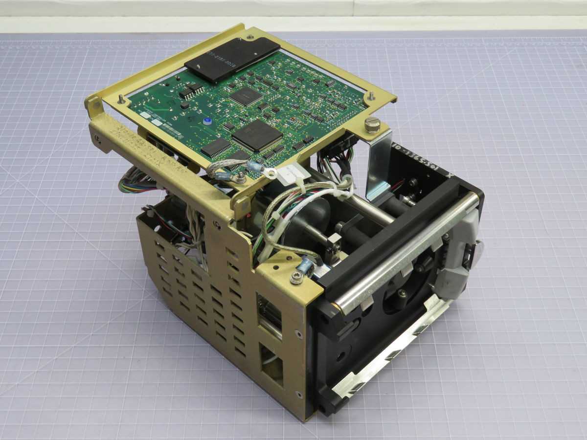 ALCON 210-1023-501 FLUDICS CONTROLLER BOARD T253548 - PCB CIRCUIT BOARDS