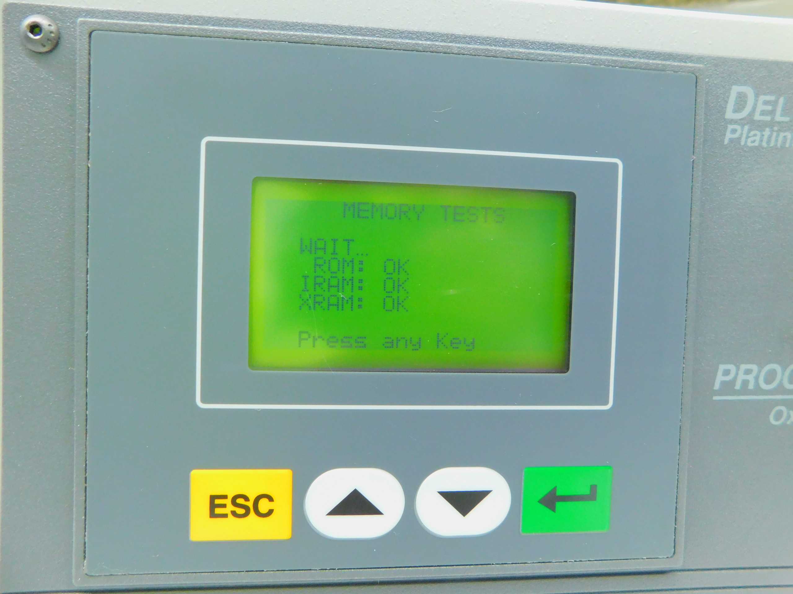 DELTA F FAH1000 PLATINUM PORTABLE OXYGEN ANALYZER - ANALYZER