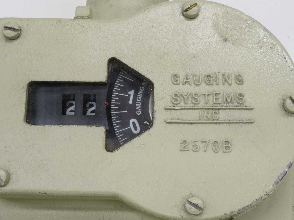 GAUGING SYSTEMS 2570B 5736B AUTOMATIC TANK GAUGE W/ ELBOWS - INSTRUMENTATION