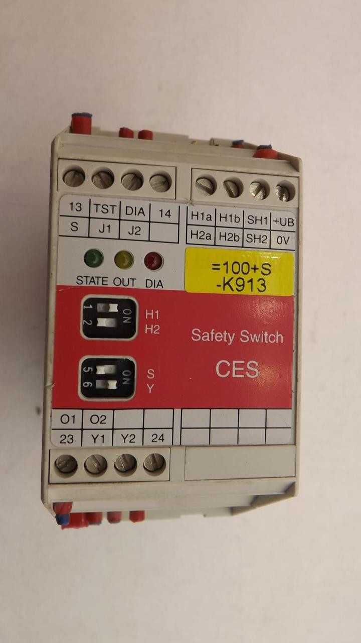 EUCHNER CES-A-AEA-02B NON-CONTACT SAFETY SWITCH T21953 - SWITCHES