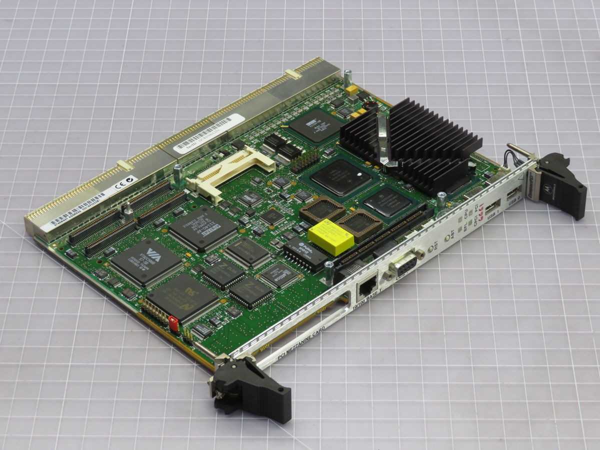 MOTOROLA 01-W3378F-03H COMPACT PCI BOARD T252554 - PCB CIRCUIT BOARDS