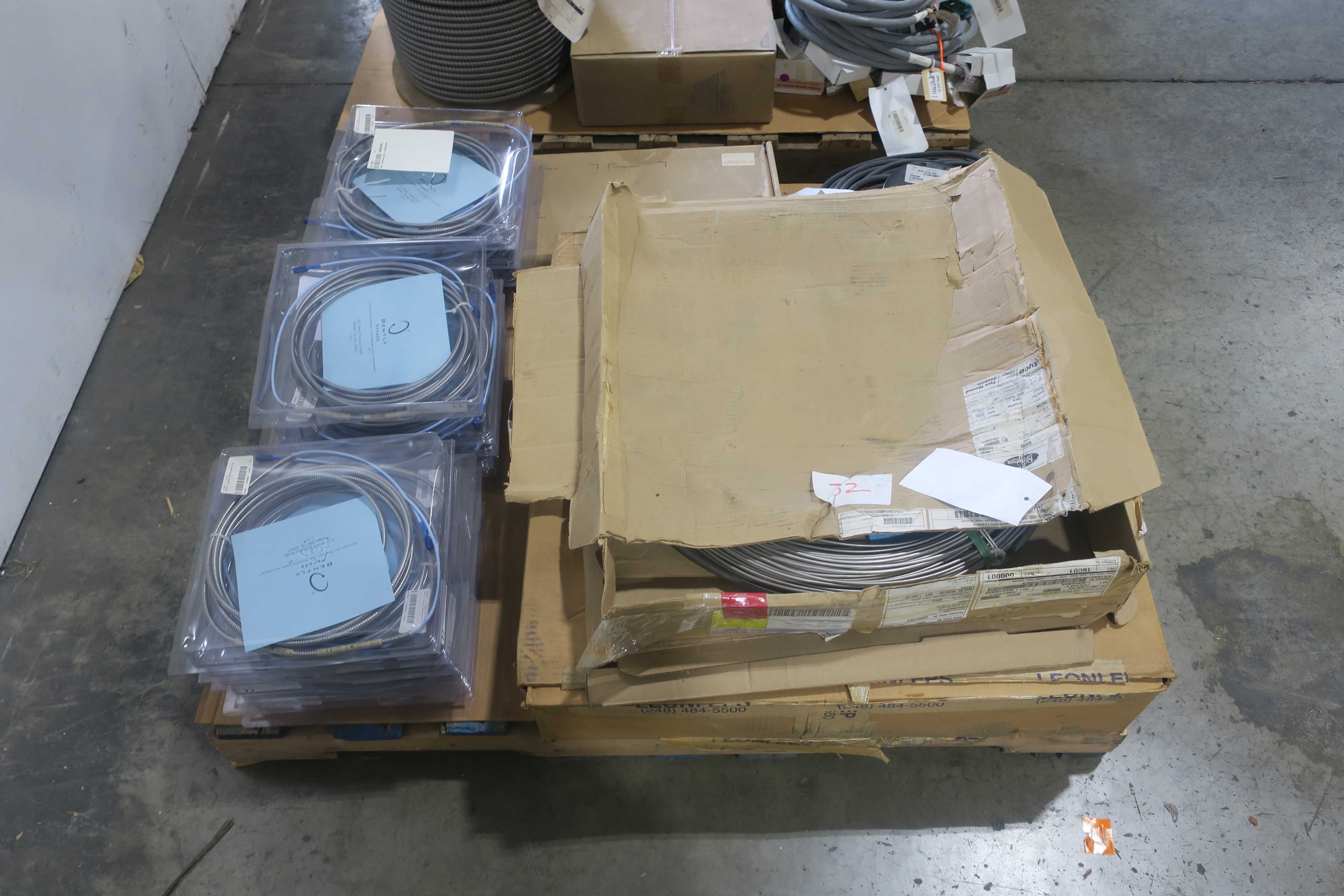 SKU 1785285 - 2 PALLETS OF ASSORTED CORDSETS AND CABLES - CORDSET CABLES