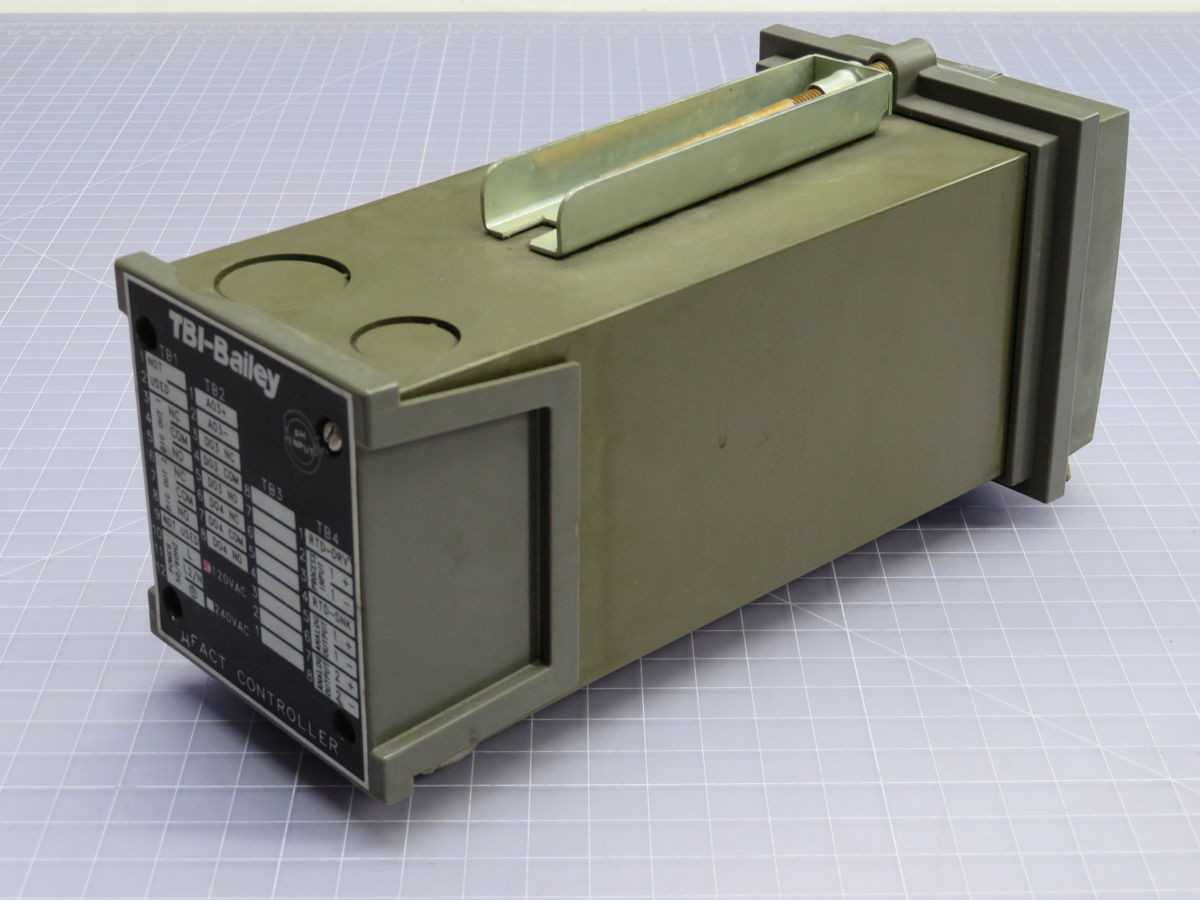 TBI-BAILEY TB701001 ANALYTICAL CONTROLLING TRANSMITTER T254291 - FLOW TRANSMITTER
