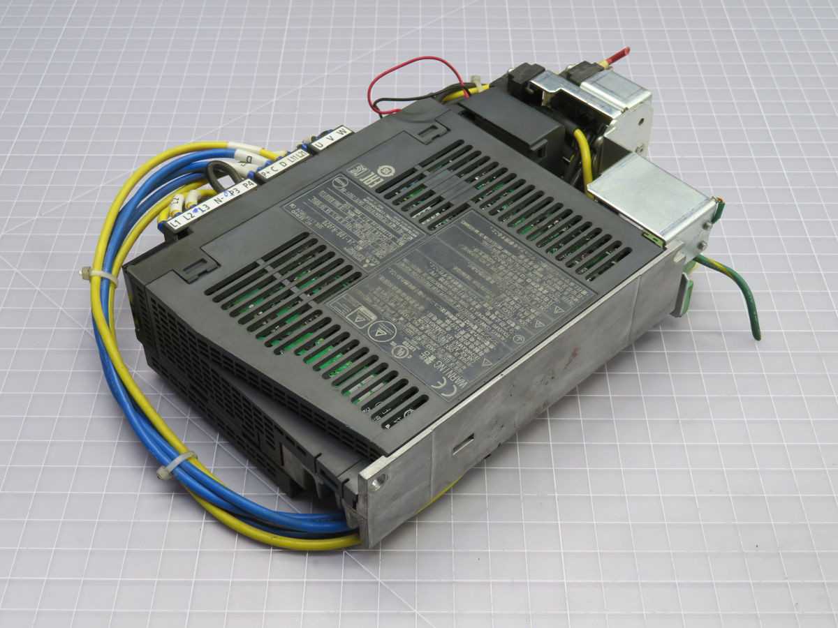 MITSUBISHI MR-J4-10B-RJ020 AC SERVO DRIVE T256642 - SERVO