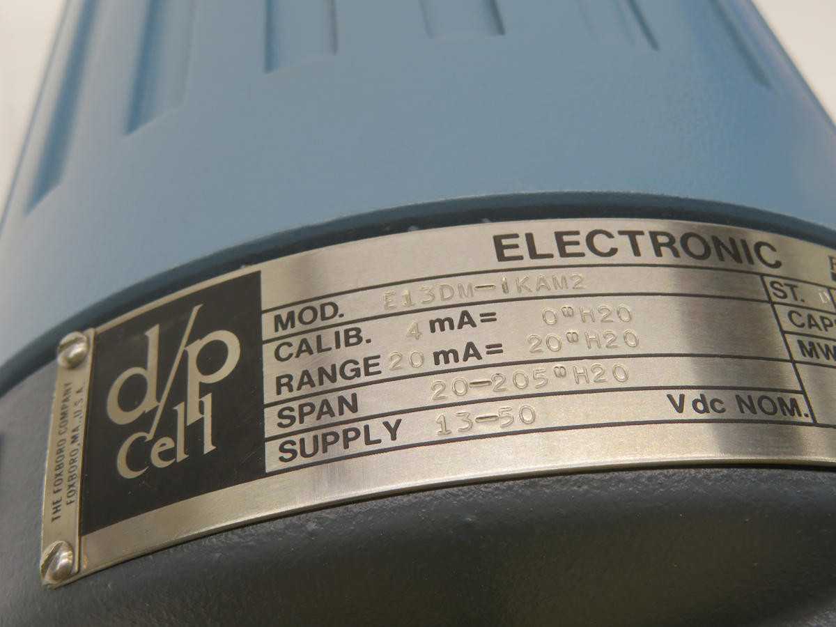 FOXBORO E13DM-IKAM2 ELECTRONIC TRANSMITTER T212031 - FLOW TRANSMITTER