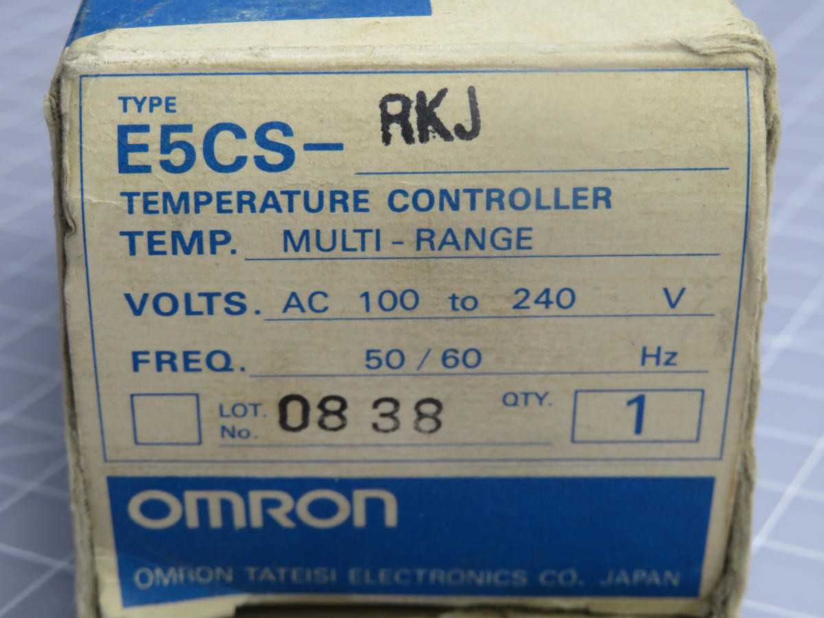 OMRON E5CS-RKJ TEMPERATURE CONTROLLER T240439 - MISCELLANEOUS