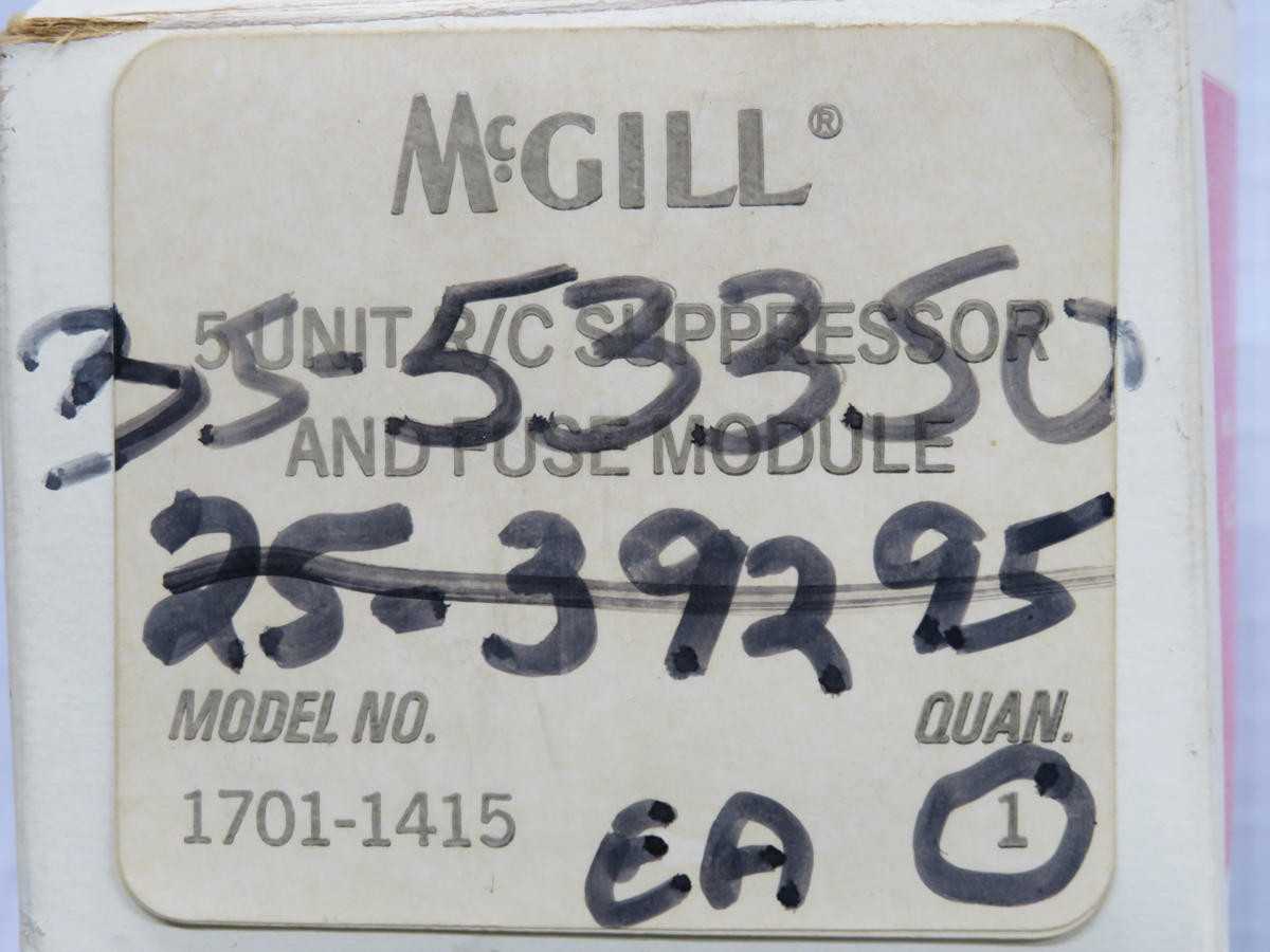 MC GILL Q8125 1701-1415 5 UNIT R/C SUPPRESSOR AND FUSE MODEL T217266 - FUSES