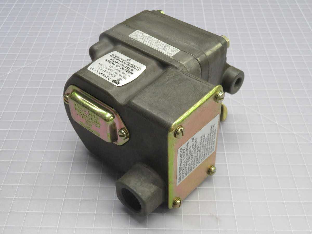BARKSDALE DPD1T-A80 PRESSURE SWITCH
DPD1T SERIES T222384 - SWITCHES