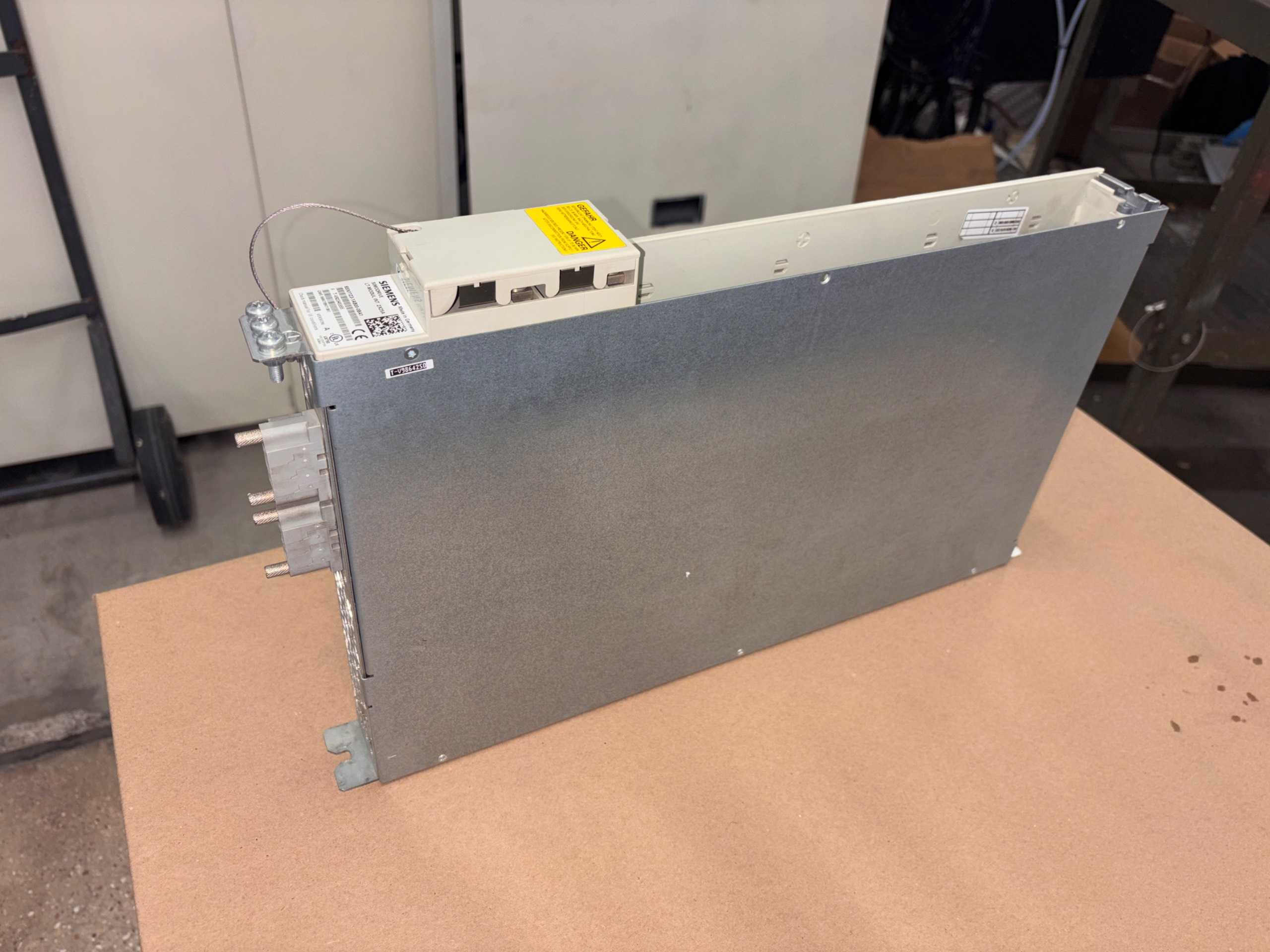 2007 SIEMENS 6SN1123-1AB00-0BA1 SIMODRIVE 611 POWER MODULE - POWER INVERTERS