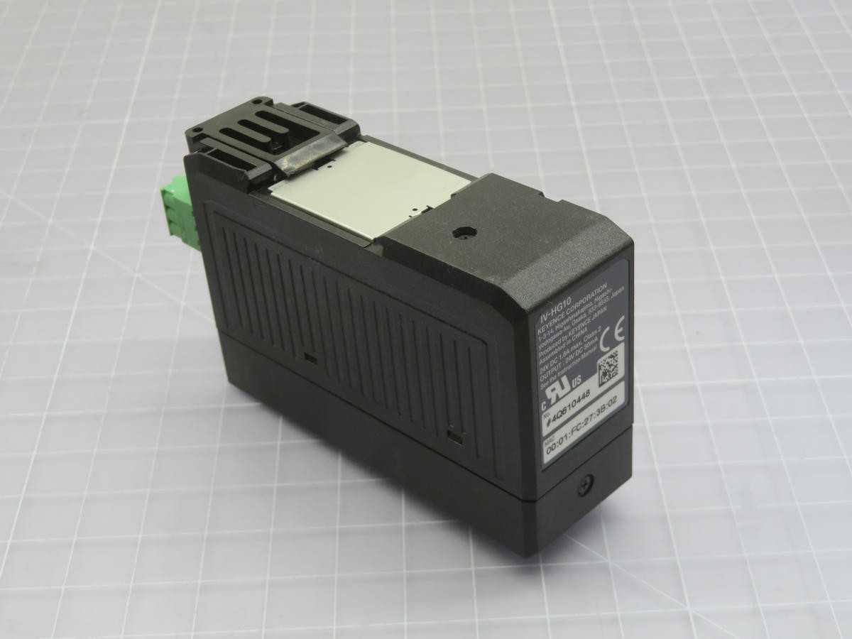 KEYENCE IV-HG10 SENSOR AMPLIFIER T215602 - SENSORS