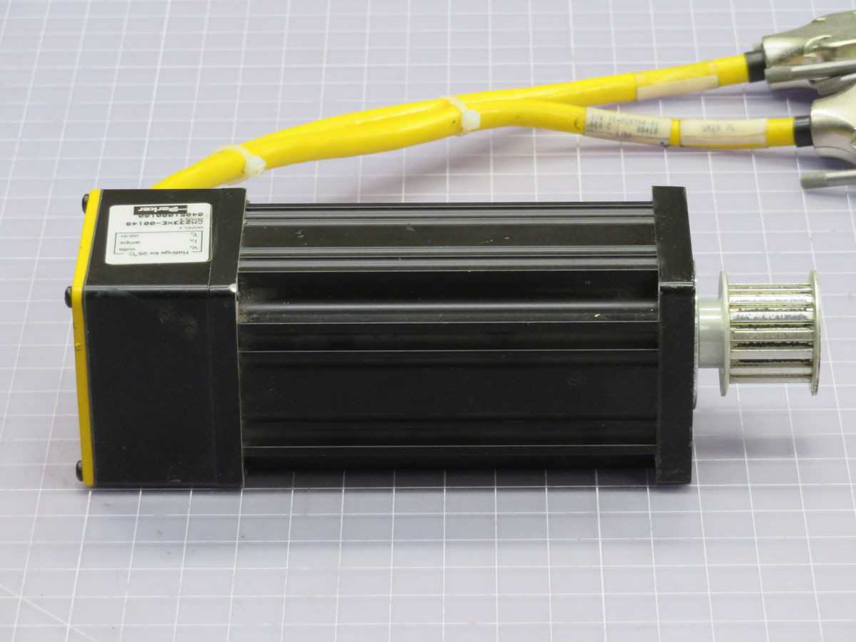 Parker CM233XE-00148 Servo Motor T253584 - High Performance Precision Control - SERVO