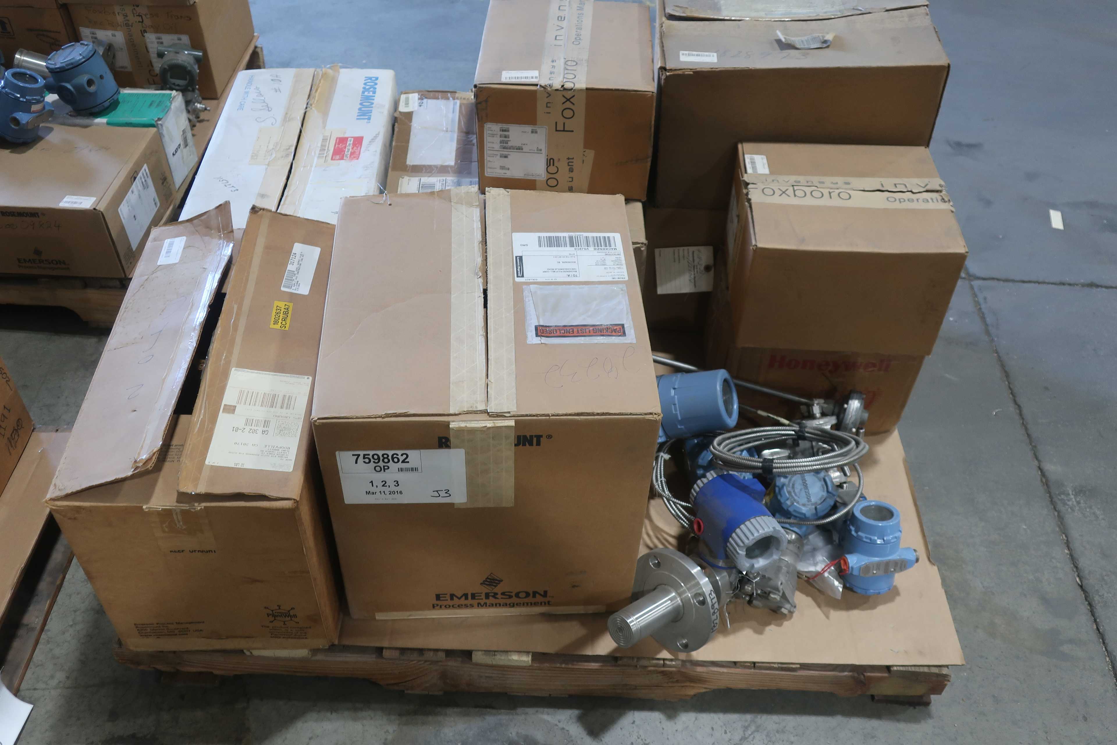 SKU 1761284 - 3 PALLETS OF ASSORTED TRANSMITTERS - INSTRUMENTATION