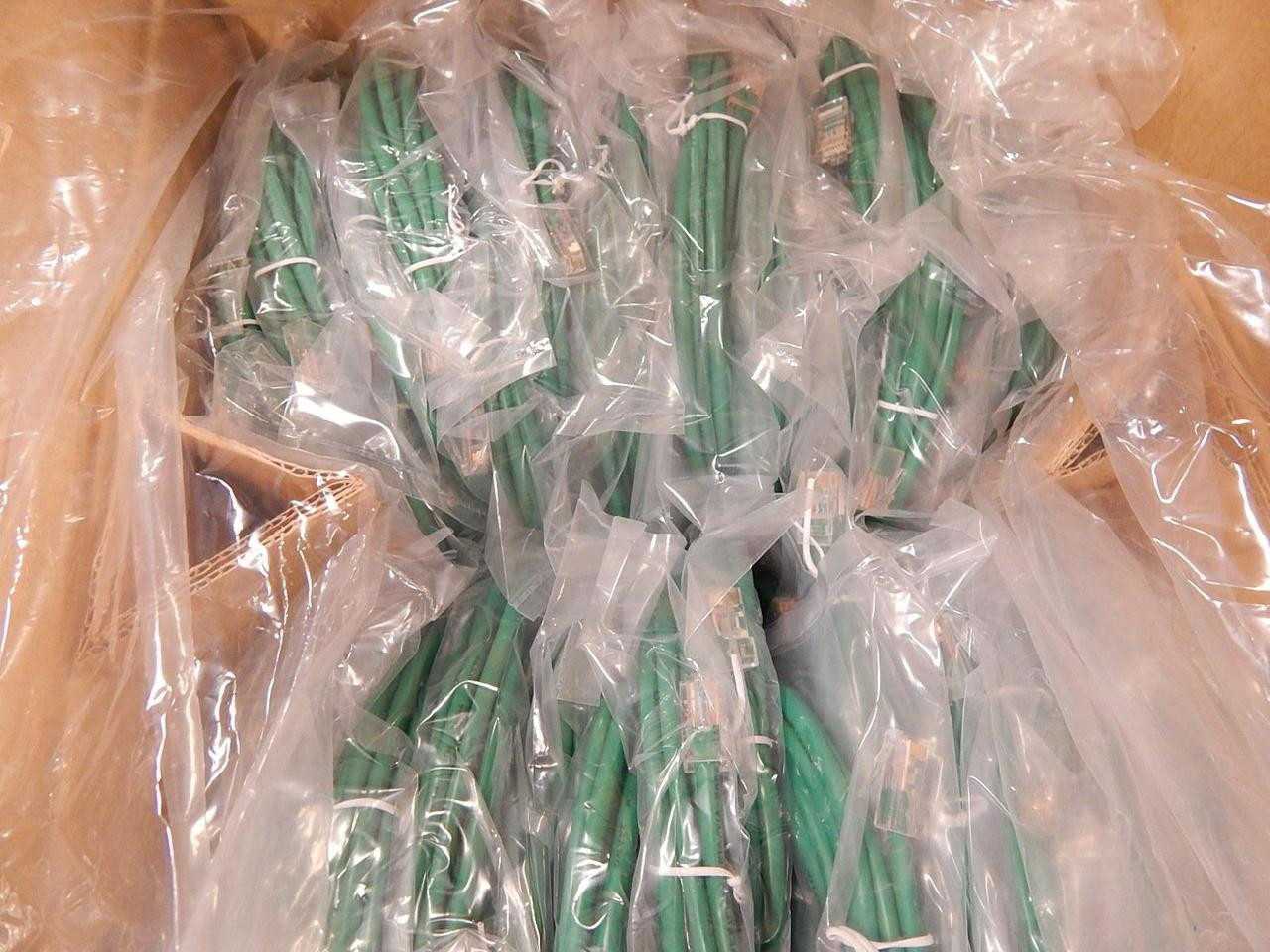 Lot Of 60 Micron Category 5 14 Ft Cable T84107 - COMMUNICATION CABLE