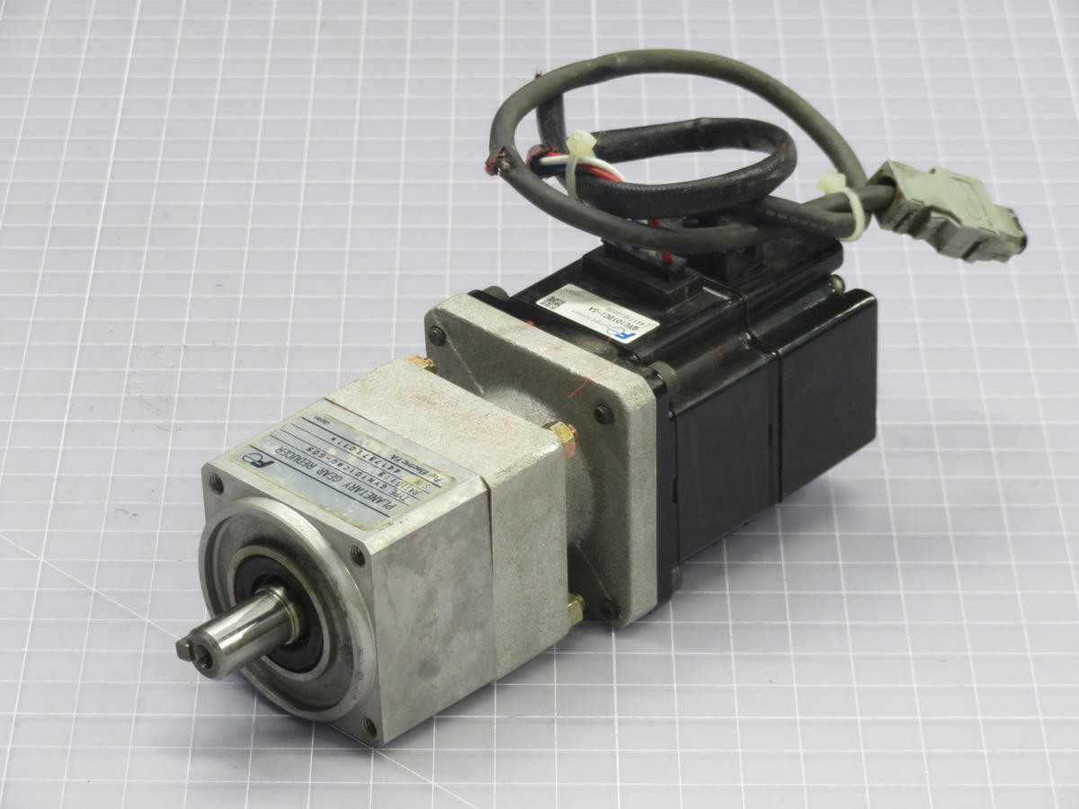 FUJI GYC101DC1-SA AC SERVO MOTOR(LOW INERTIA) T229137 - SERVO