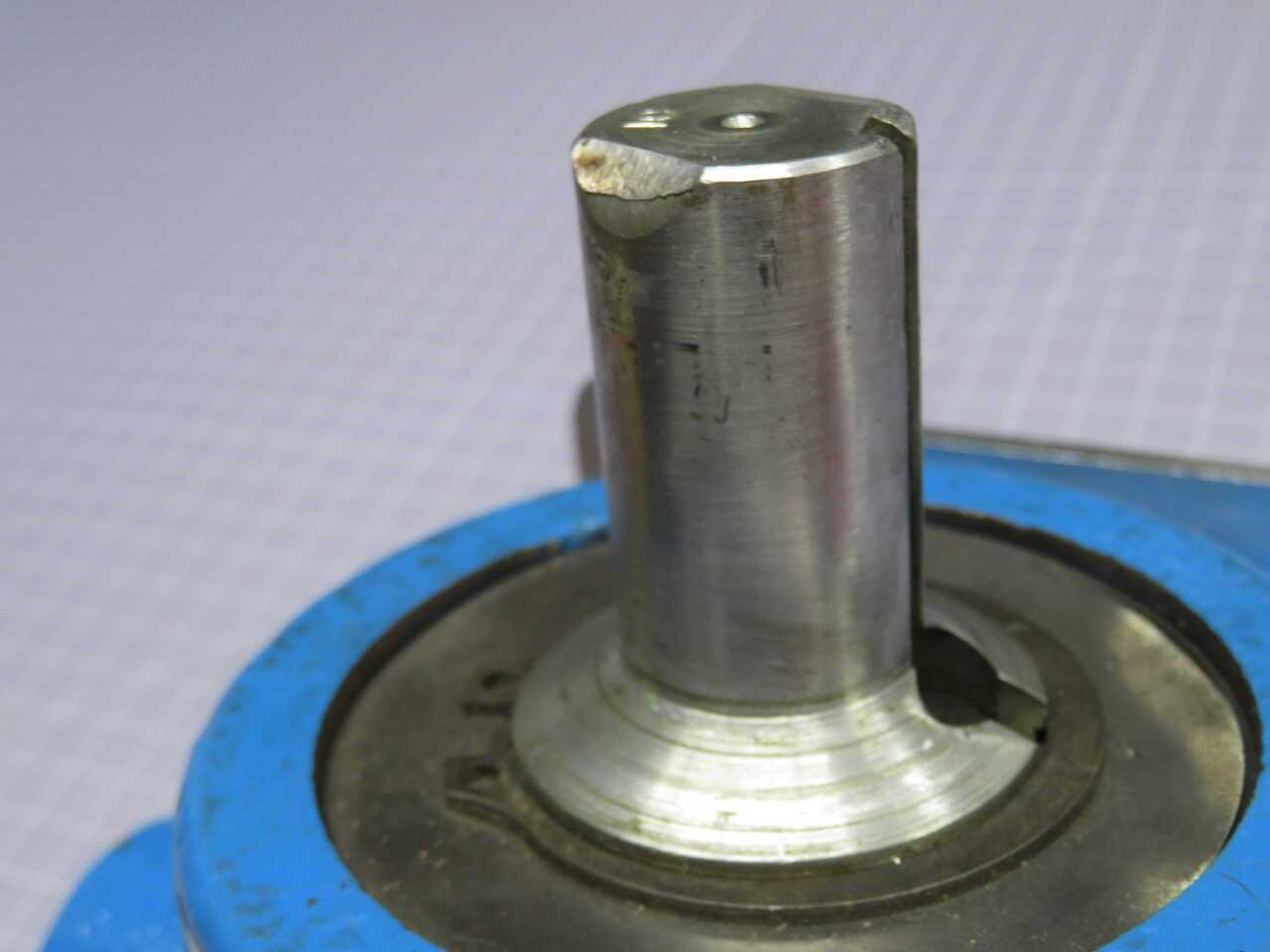 HYPRO 5210C-FL PISTON PUMP T272156 - HYDRAULIC PISTON PUMP