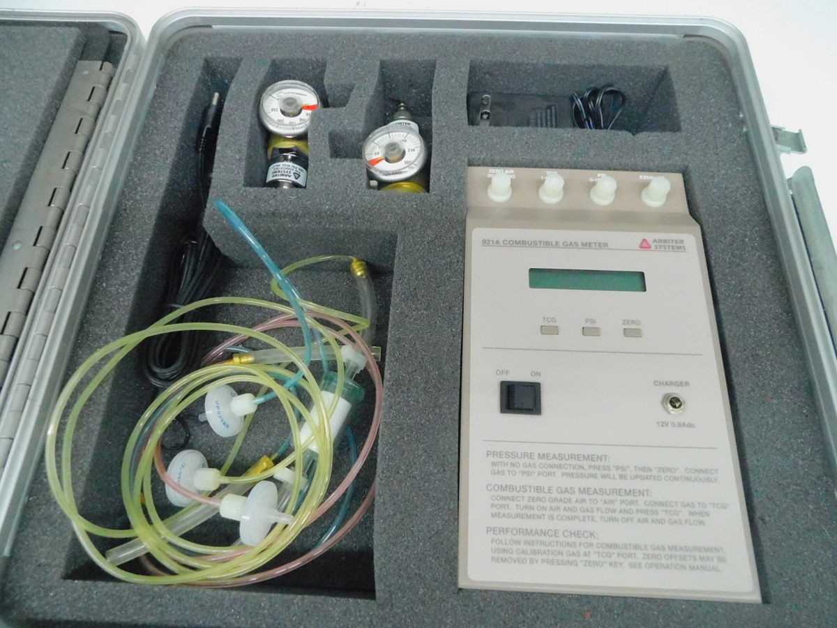 ARBITER SYSTEMS 921A COMBUSTIBLE GAS METER FOR NITROGEN OIL-FILLED TRANSFORMERS. M7659 - MISCELLANEOUS