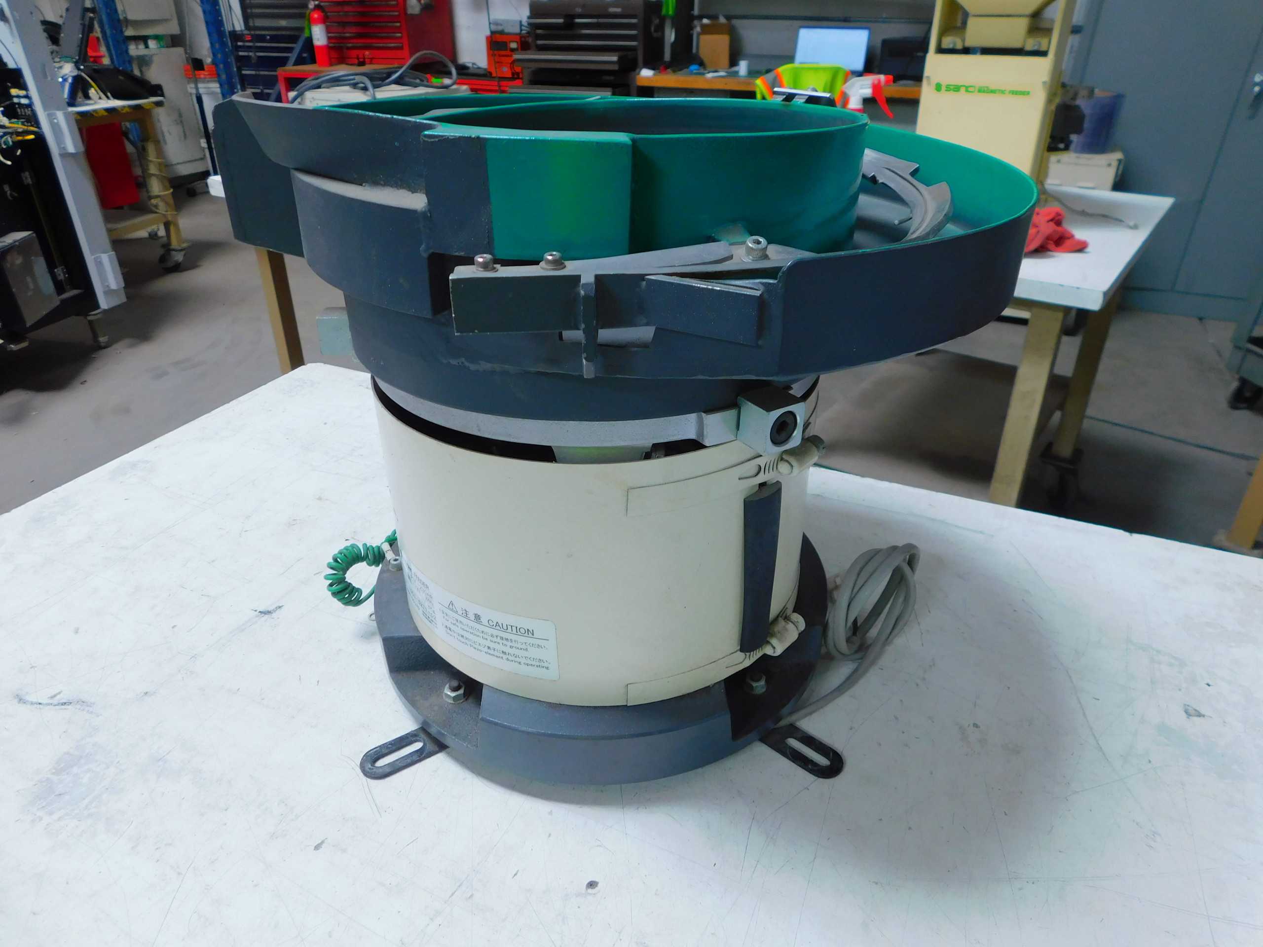SANKI PEF-230AR PIEZO VIBRATORY BOWL FEEDER 9",250VAC - AUTOMATION & CONTROLS