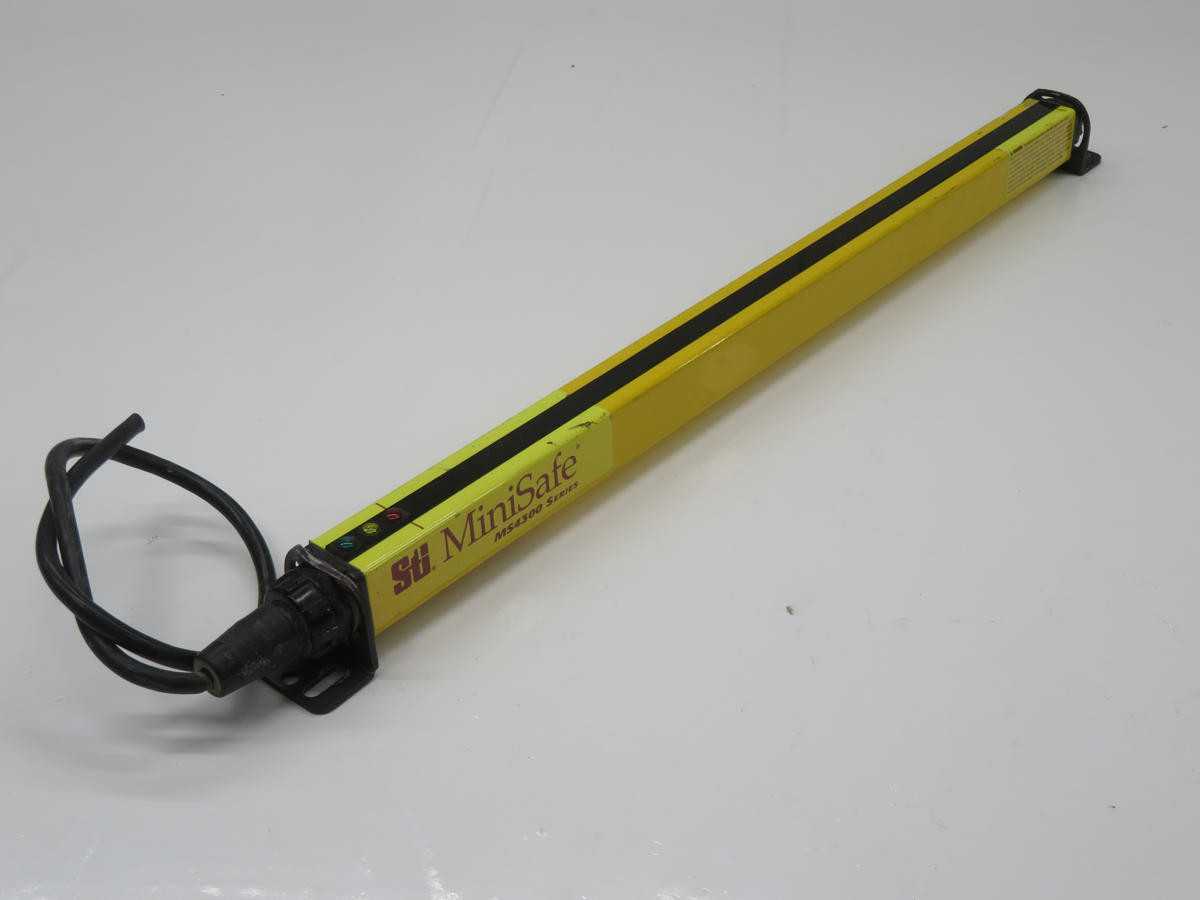 OMRON MS4320BX 42687-0200 RECEIVER LIGHT CURTAIN T236549 - SENSORS