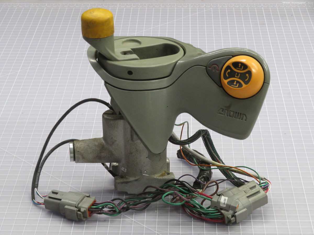 Crown Joystick Control TSP6500 Type E Forklift T260624 - ELECTRIC MOTORS
