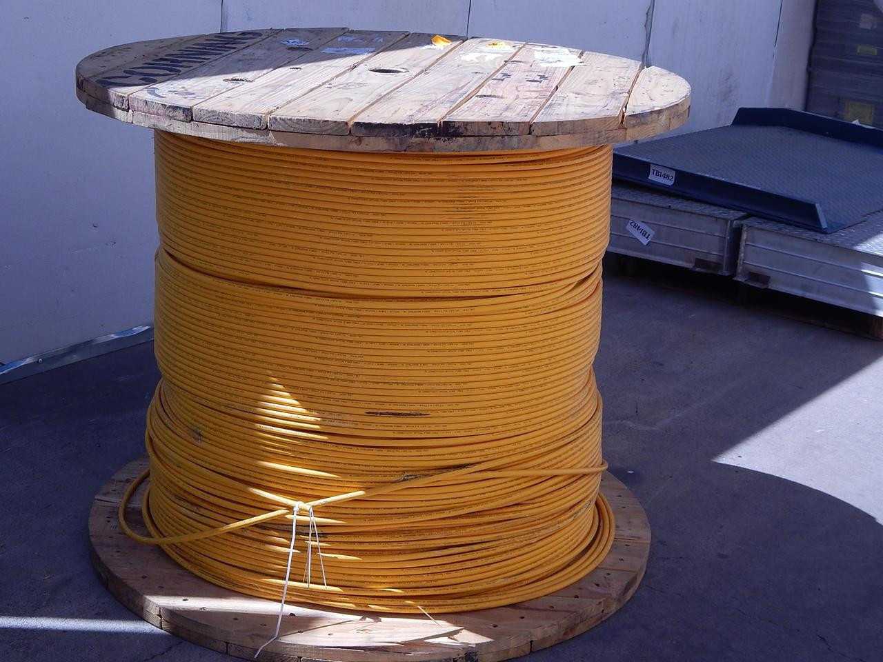 FIBER OPTIC CABLE ROLL 96 FIBER SINGLE MODE (2100 FT) - FIBER OPTIC CABLE