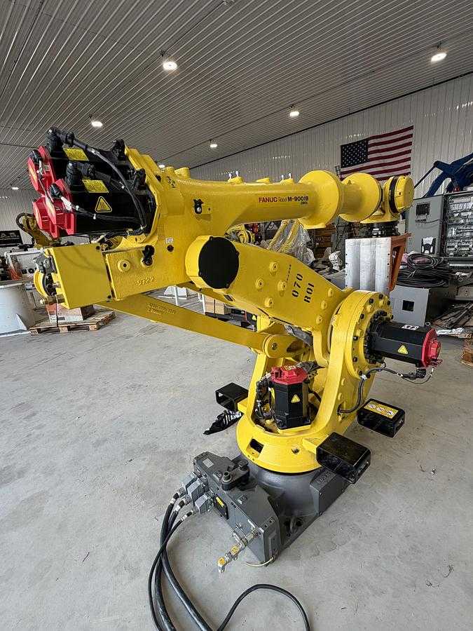 FANUC M-900IB/280L ROBOT, R-30IB CONTROL, 280KG PAYLOAD, 3200HRS, 2019 MODEL - ARTICULATED ROBOTS