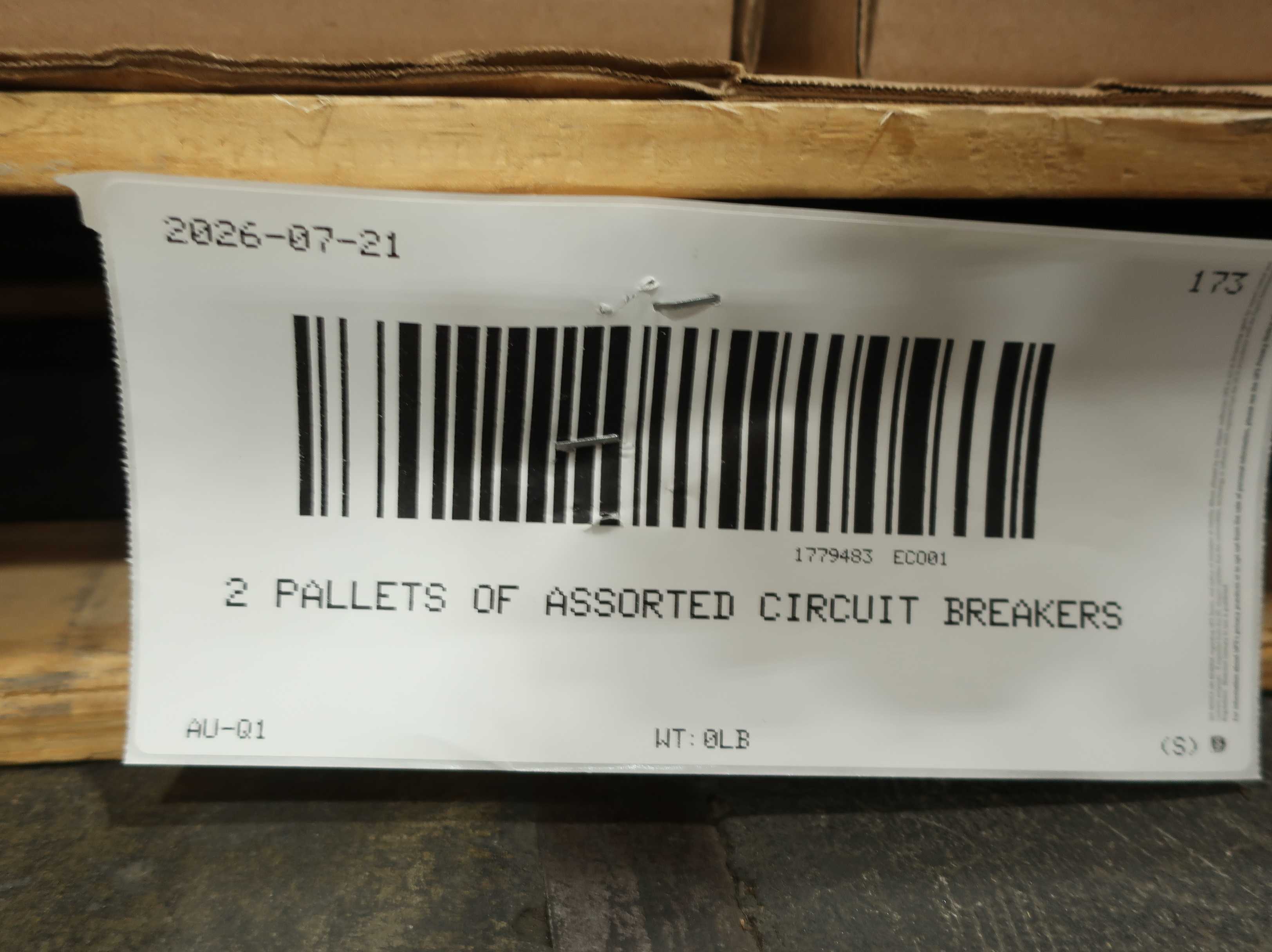 SKU 1779483 - 2 PALLETS OF ASSORTED CIRCUIT BREAKERS - CIRCUIT BREAKERS