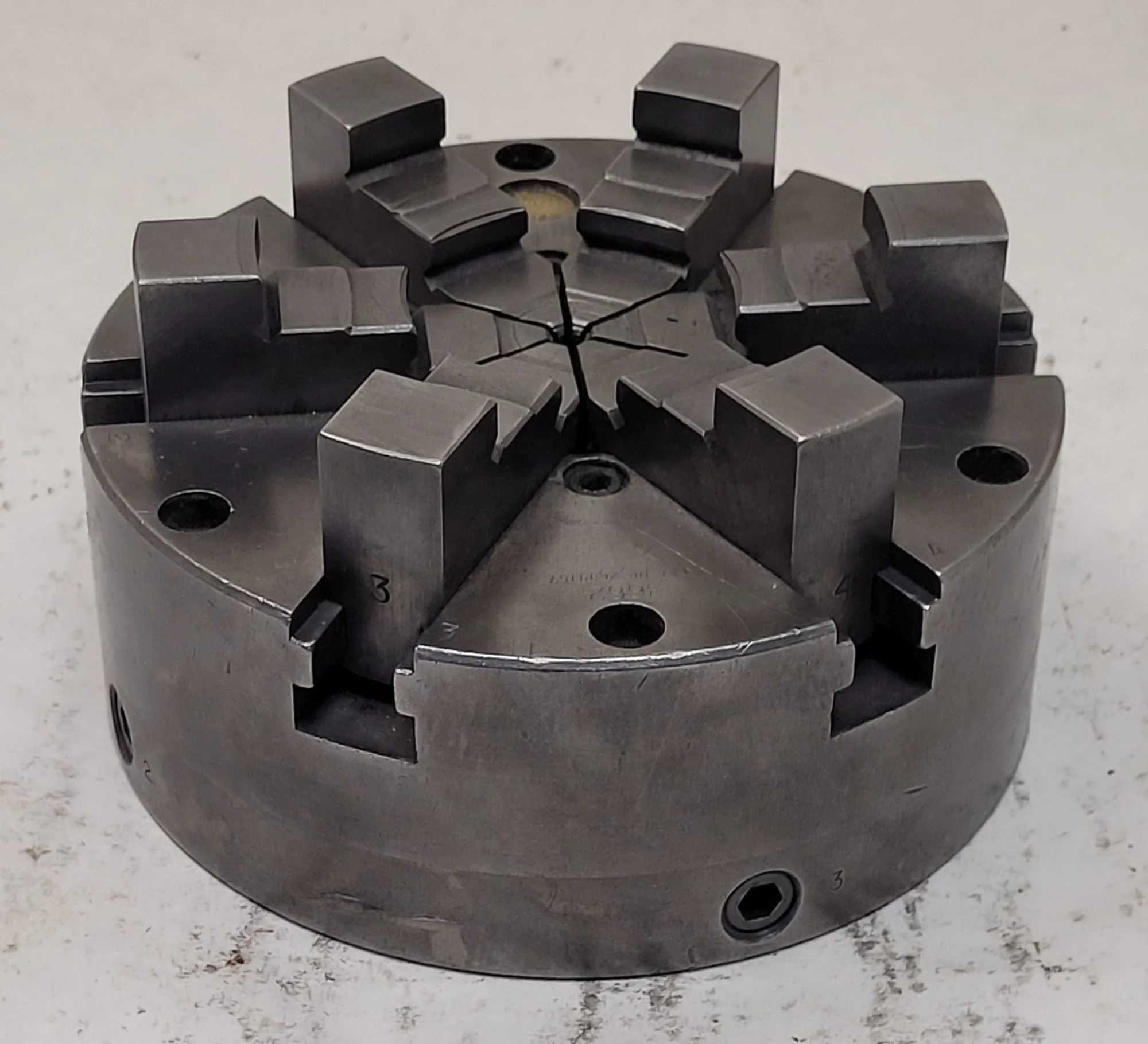 6” Buck Model 3662 Chuck With 6 Jaws Plain Back - MACHINING ACCESSORIES & TOOLING