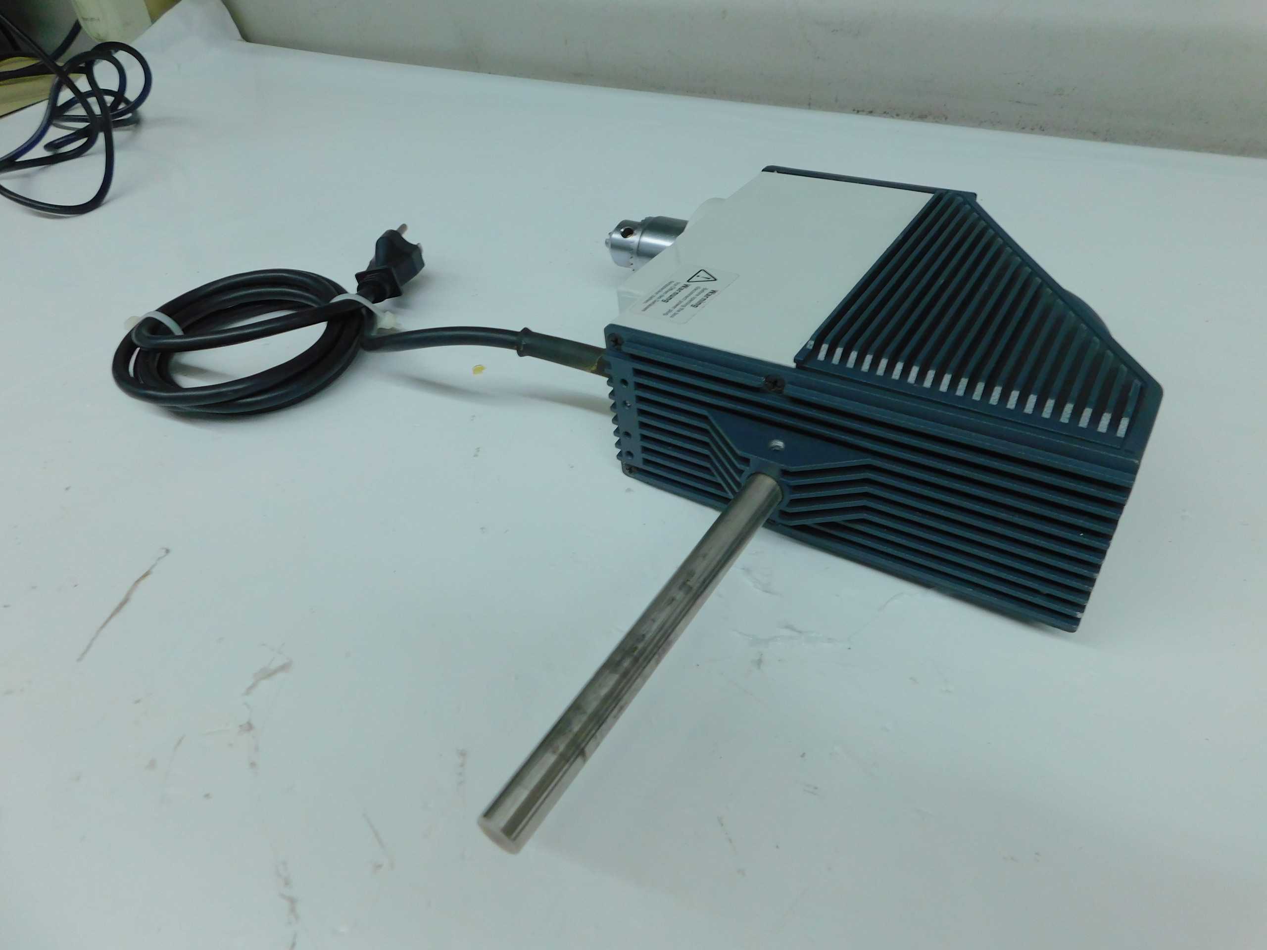 Heidolph RZR 2021 Overhead Stirrer 40-2000 RPM - Tested & Ready for Use - LAB & SCIENTIFIC