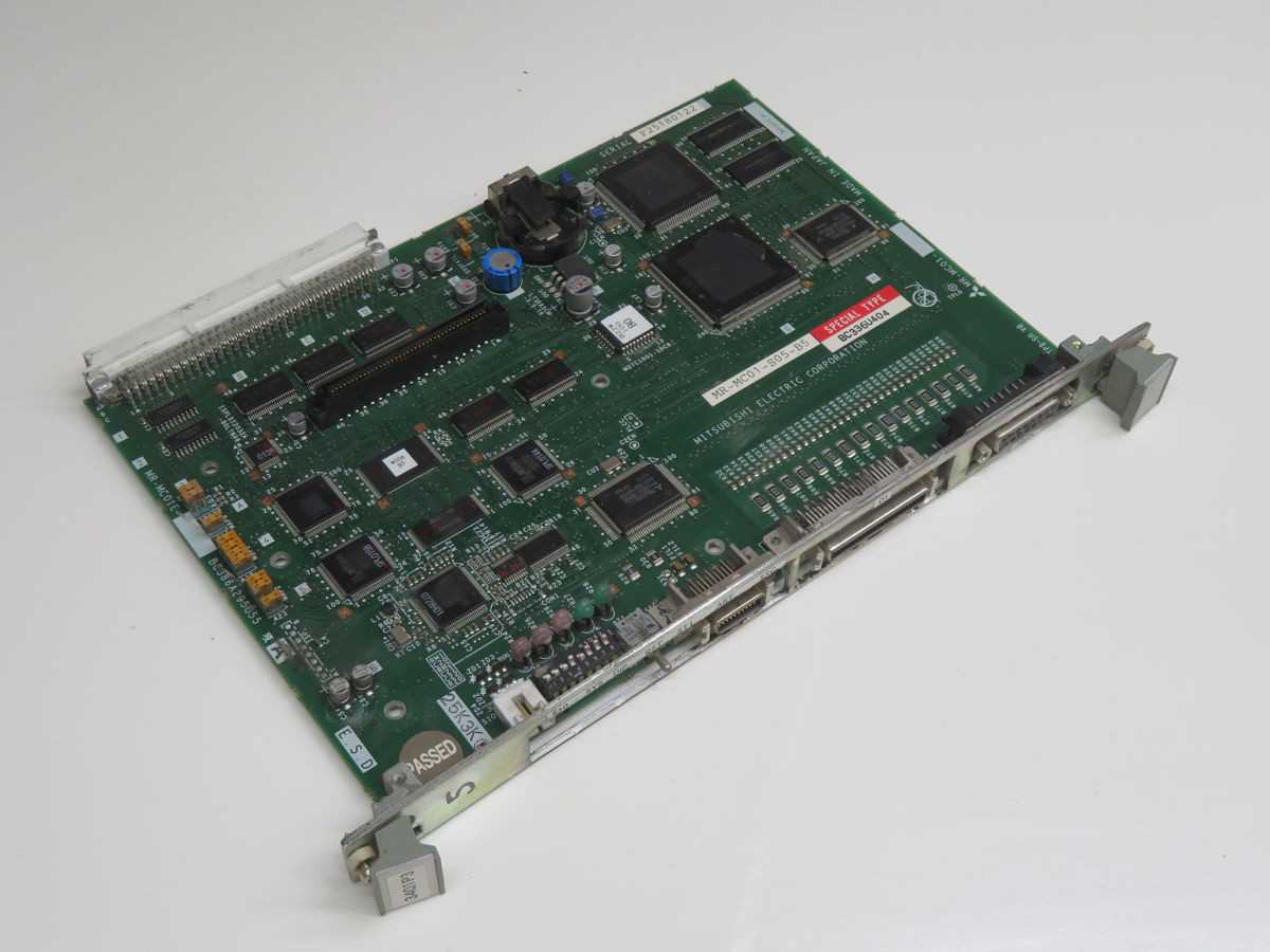 MITSUBISHI MR-MC01 VME MOTION CIRCUIT BOARD T251447 - PCB CIRCUIT BOARDS