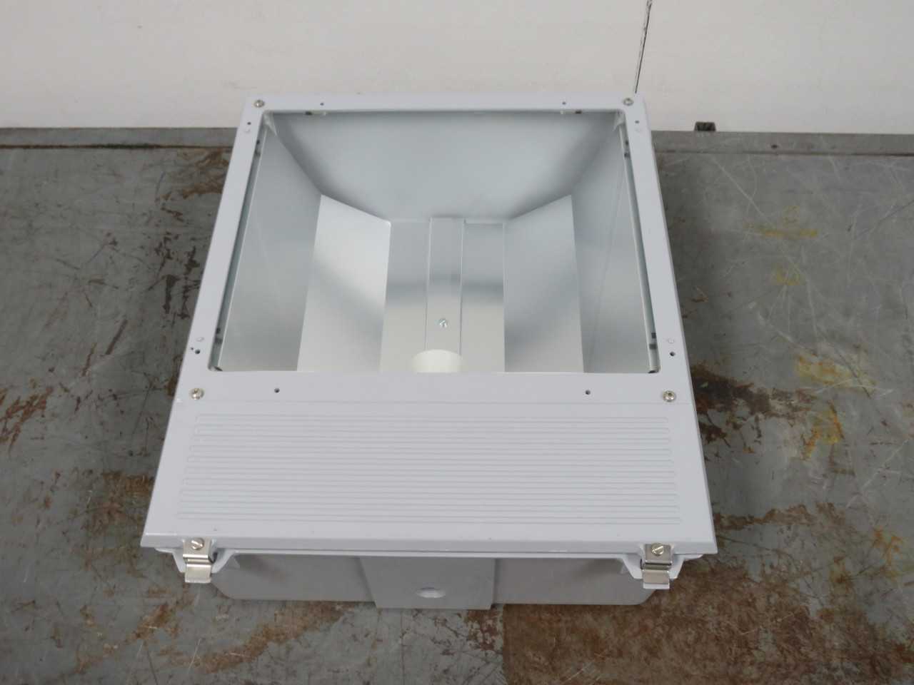 COOPER FMVSY250/MT 76 MODEL M2 250 WATT CROUSE HINDS LIGHT FIXTURES FMV SERIES T158712 - LIGHT FIXTURES