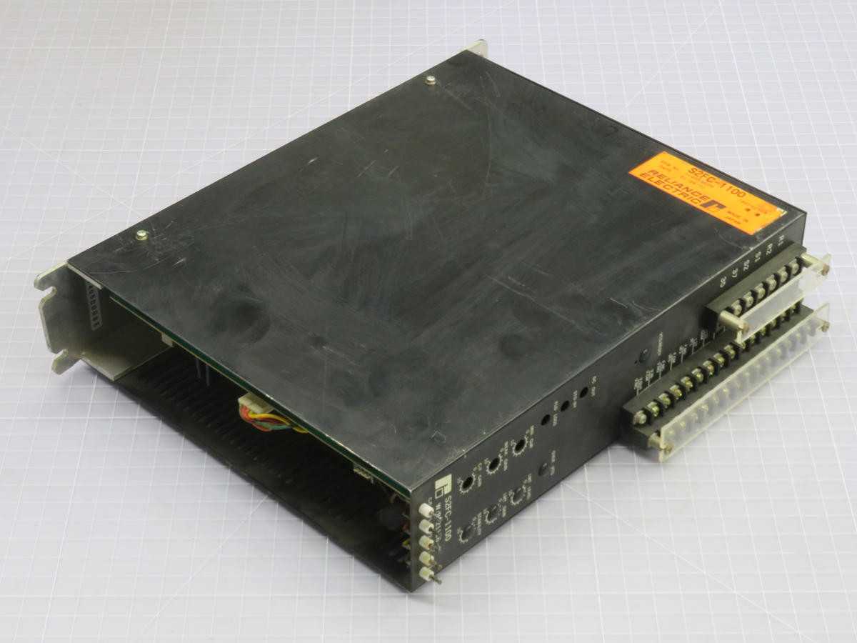 RELIANCE ELECTRIC S2FC-1100 SERVO DRIVE T238319 - SERVO