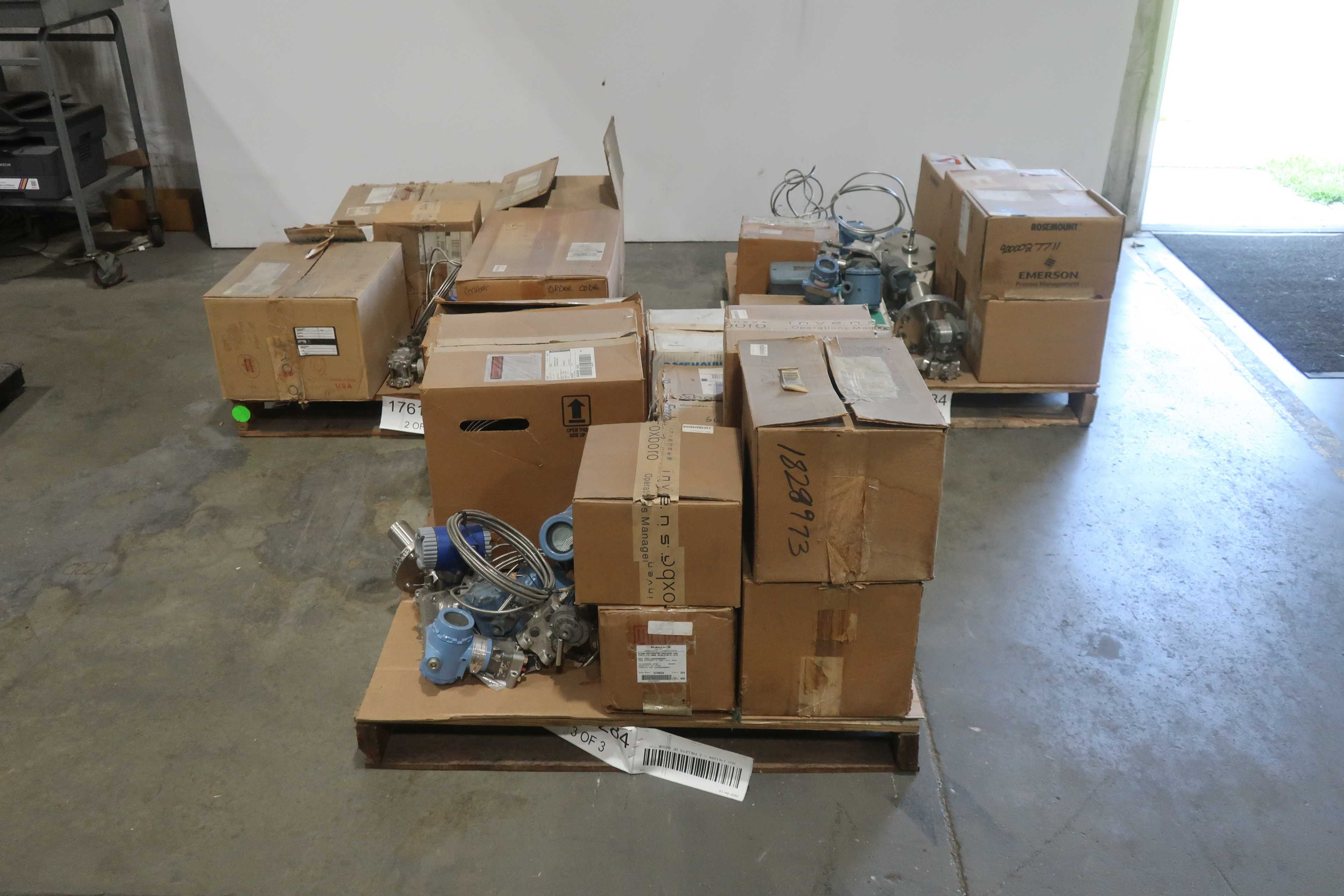 SKU 1761284 - 3 PALLETS OF ASSORTED TRANSMITTERS - INSTRUMENTATION