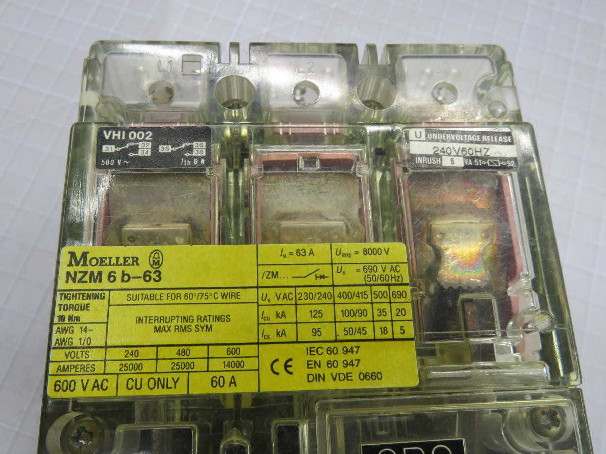 MOELLER ZM6A-60-NA MOLDED CASE CIRCUIT BREAKER T208776 - CIRCUIT BREAKERS