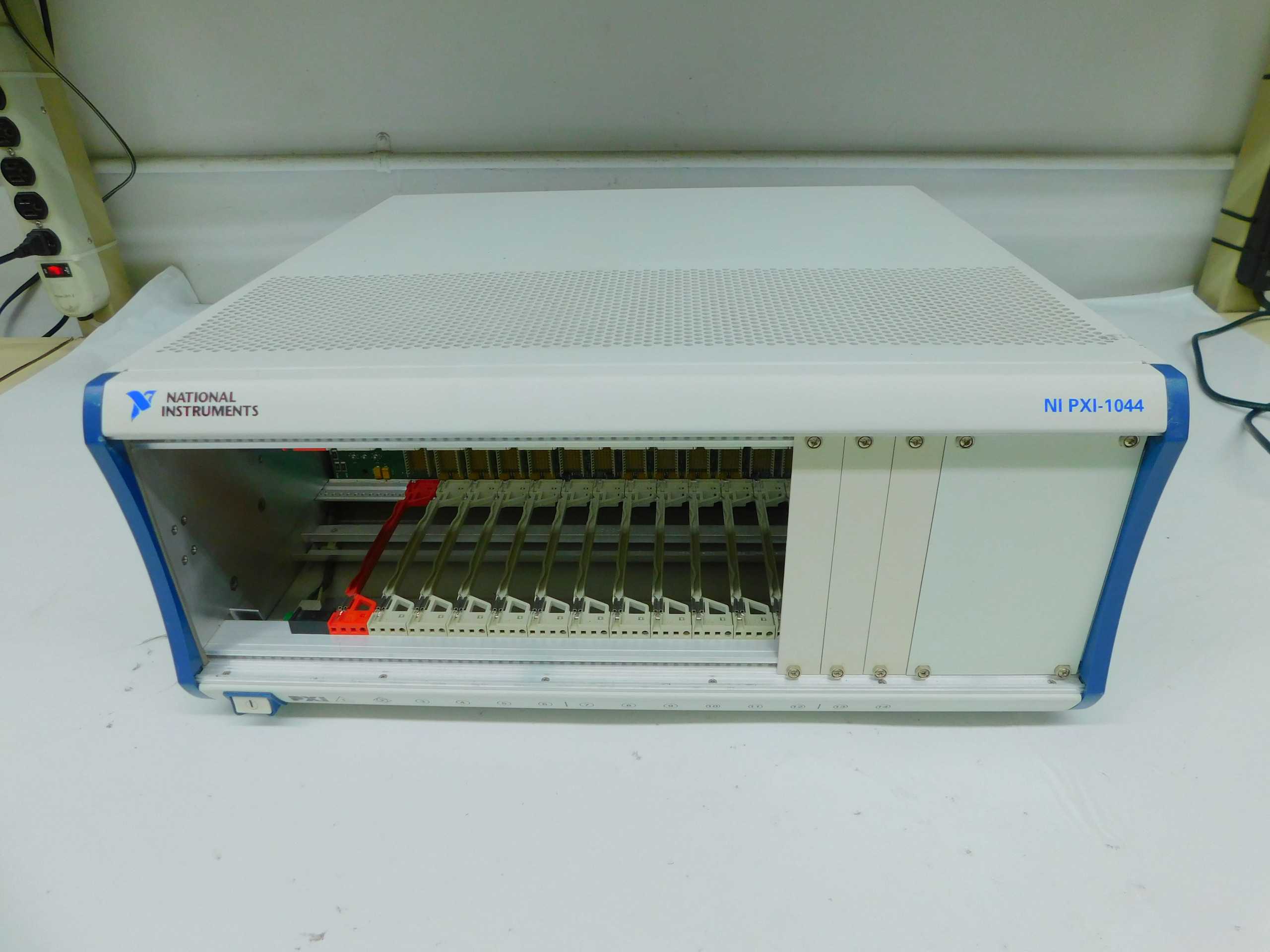 NATIONAL INSTRUMENTS PXI-1044 14-SLOT PXI CHASSIS - TESTED - AUTOMATION & CONTROLS