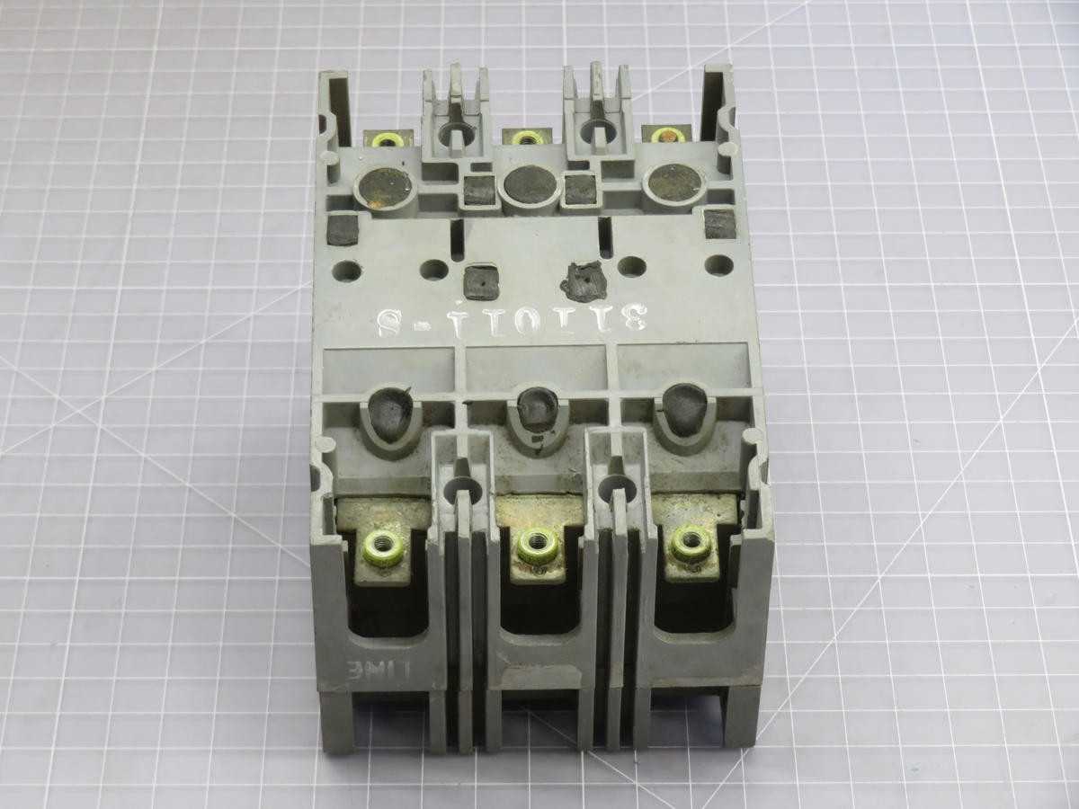 WESTINGHOUSE HFB3045ML CIRCUIT BREAKER T238187 - CIRCUIT BREAKERS