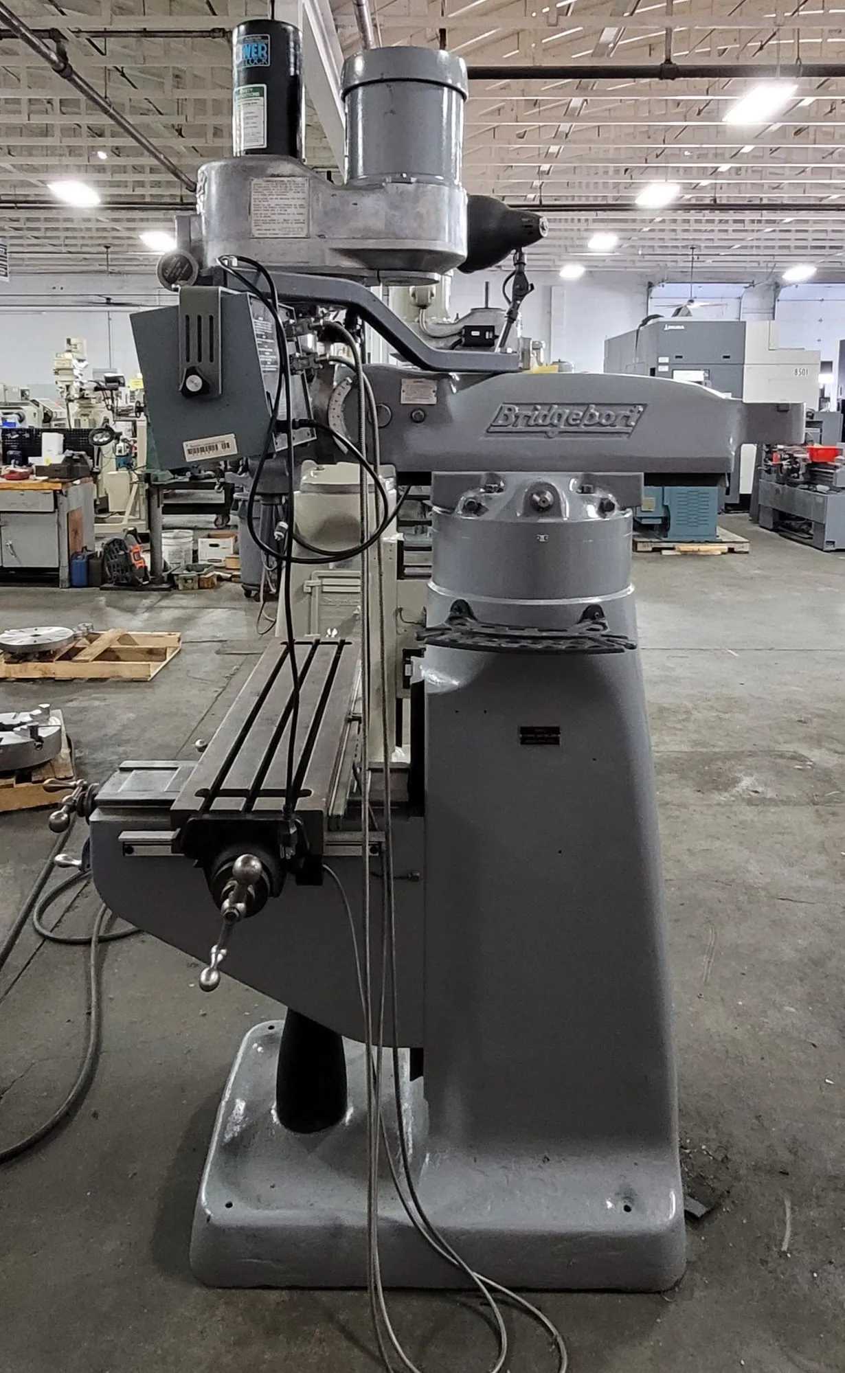 BRIDGEPORT SERIES 1 MILL 2HP 9"X42" TABLE R8 SPINDLE DRO 4200 RPM - VERTICAL MILLING MACHINES