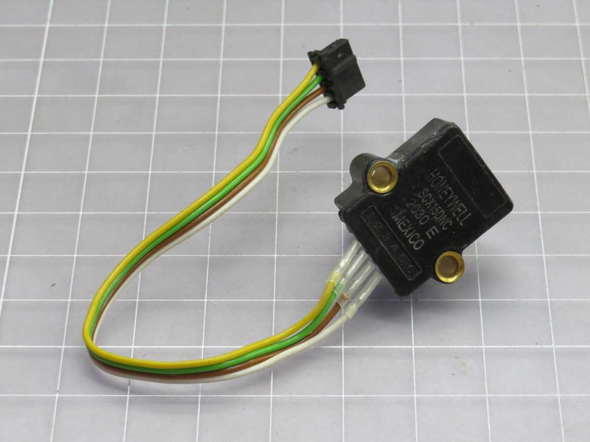 LOT OF 10 HONEYWELL SCX15DNC PRESSURE SENSOR T248727 - PRESSURE TRANSMITTER