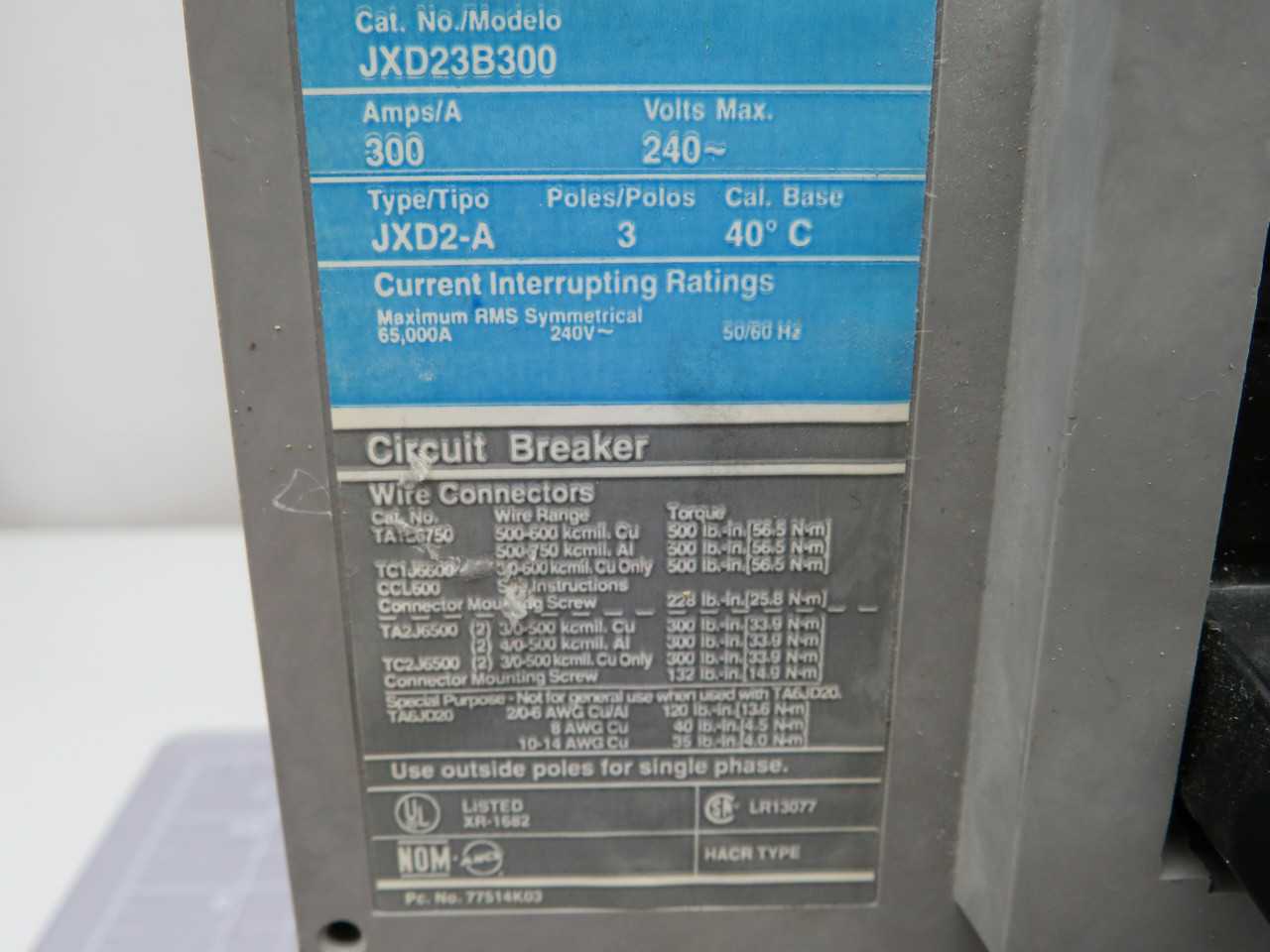 SIEMENS JXD23B300 JXDD2-A CIRCUIT BREAKER 240 V 300 AMP T169082 - CIRCUIT BREAKERS