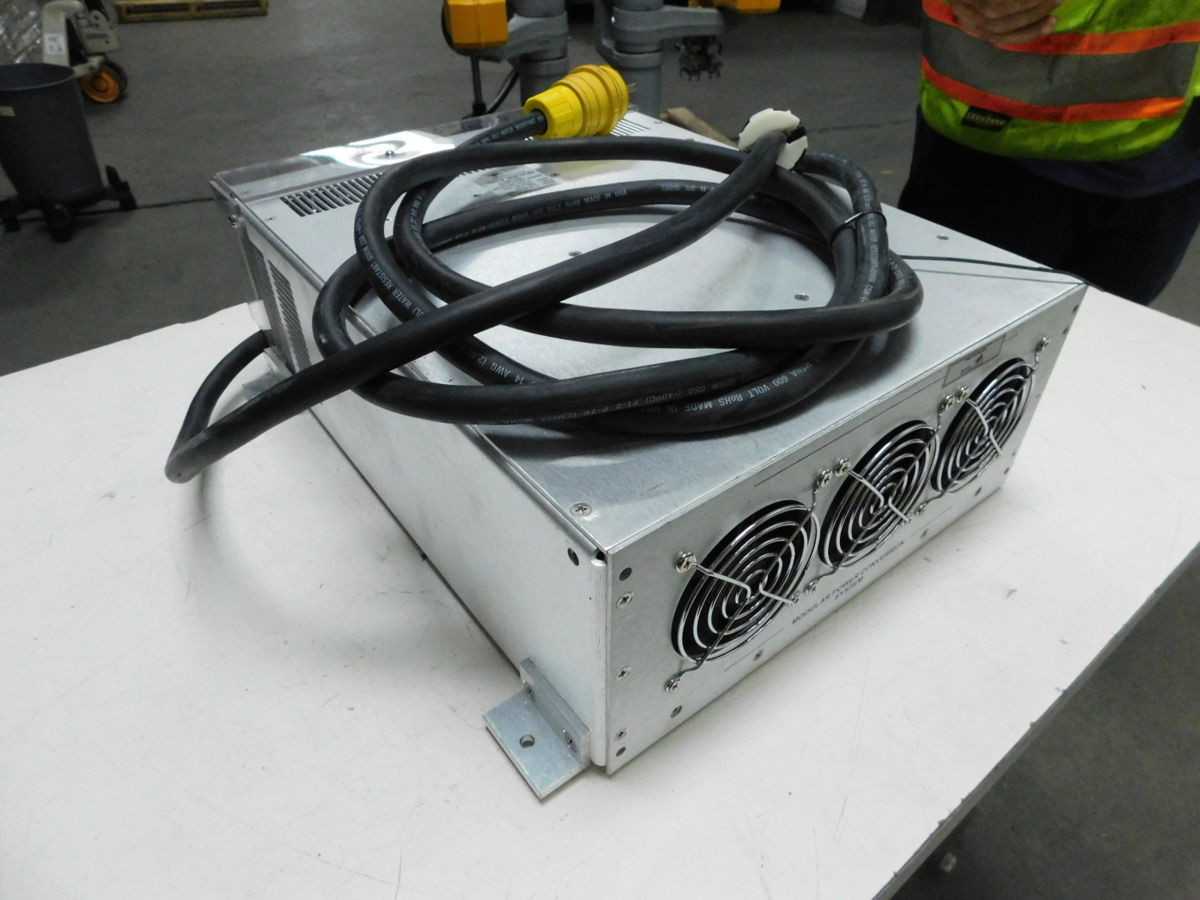 ANALYTIC SYSTEMS FC-2K-AE-3U5-R9981 FREQUENCY CONVERTER 120VAC/220VAC M5058 - CONVERTERS