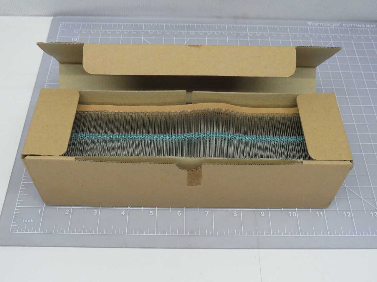 LOT OF 5000 SEI RN1/8 TI 7.5K 0.5% T 891331 T 7-15K RESISTOR 7.15 KOHMS 0.5% T172583 - ELECTRICAL COMPONENTS
