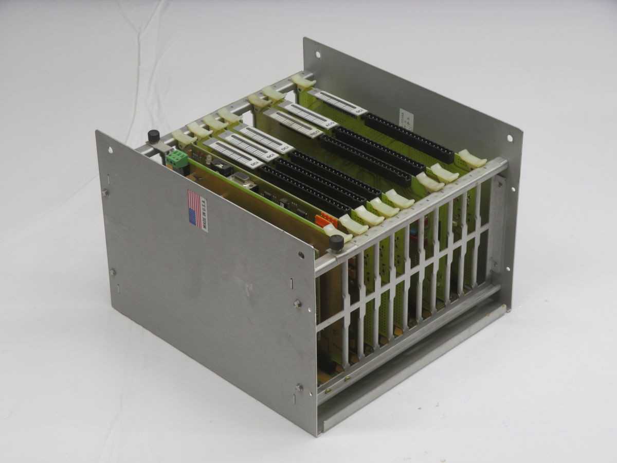 MILACRON 3-424-2036A I/O RACK T259256 - CONTROL CABINETS