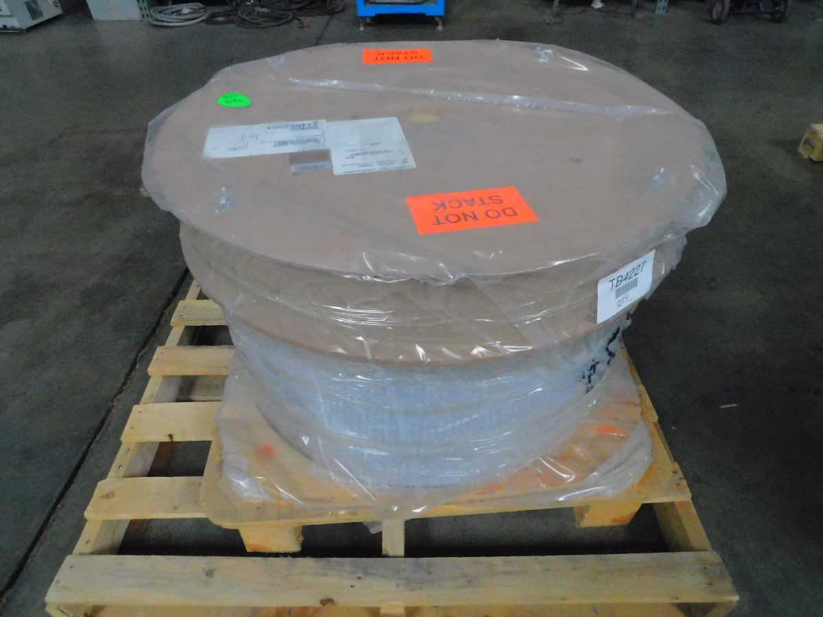 COMMSCOPE MST-0NRH00-B3000U MULTIPORT SERVICE TERMINAL (MST) FROM THE 4-PORT SQUARE (4X3) SERIES M76 - FIBER OPTIC CABLE