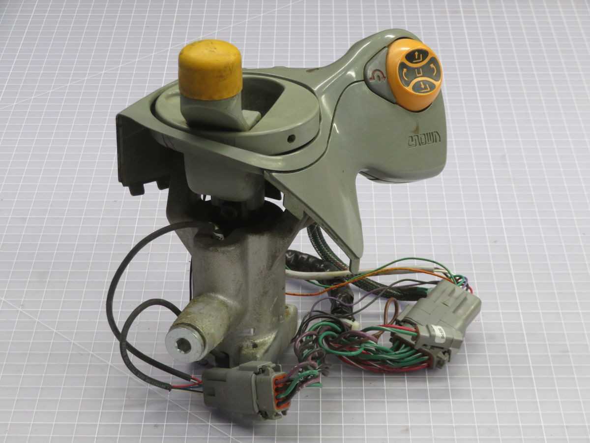 Crown Joystick Control TSP6500 Type E Forklift T260624 - ELECTRIC MOTORS