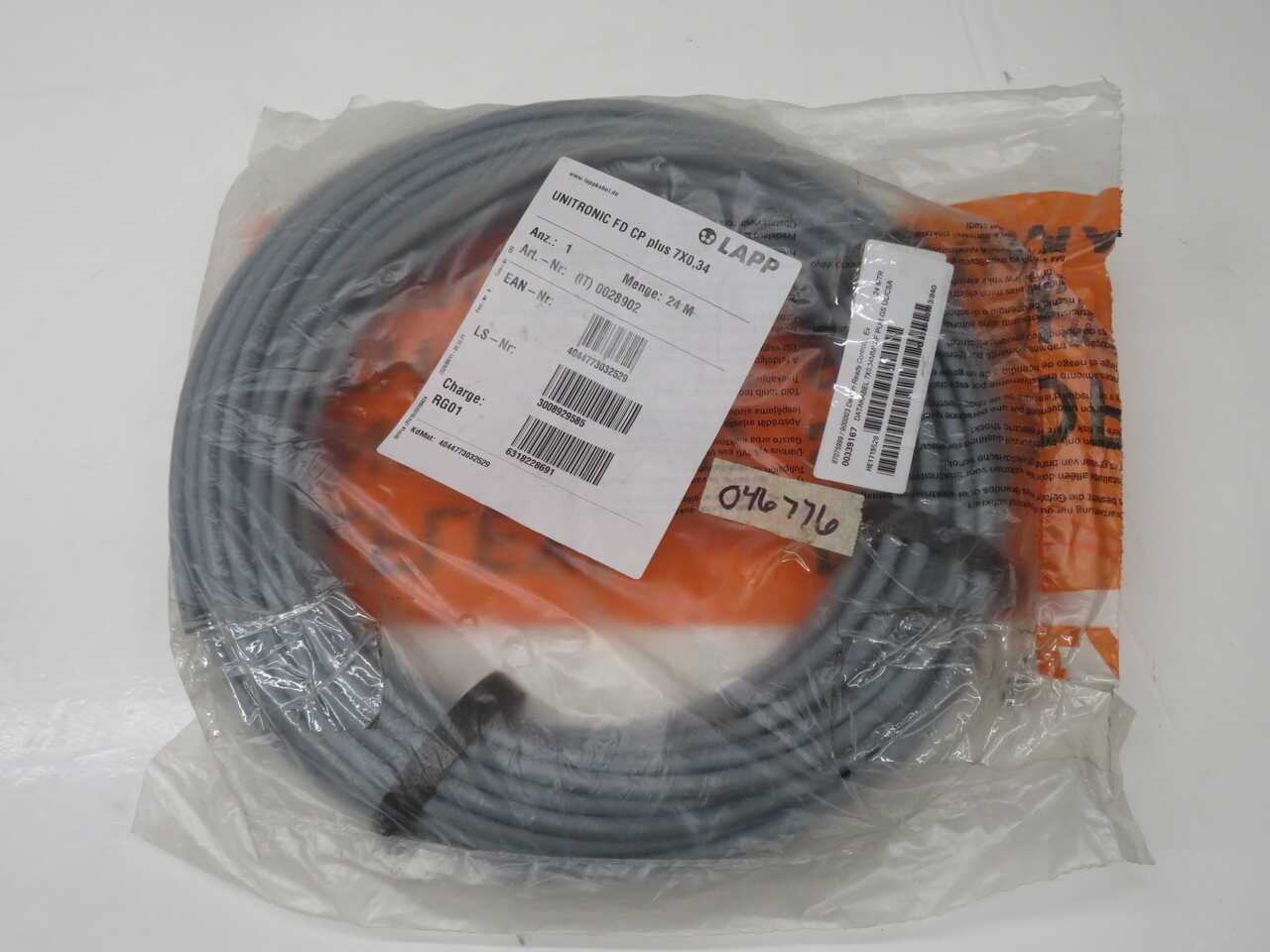 LAPP 0028902 Shielded Continuous-Flex Control Cable, 7C, 22 AWG, PUR - 75 Ft - ELECTRICAL WIRE