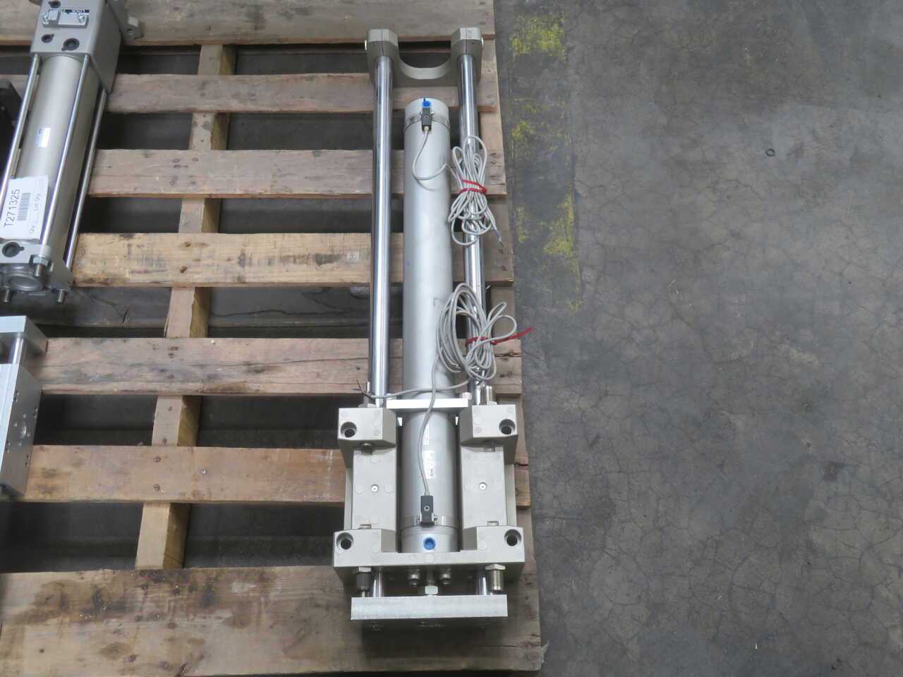 SMC MGGMB63-600-B54L Pneumatic Guide Cylinder T271324 - PNEUMATIC CYLINDERS & ACTUATORS