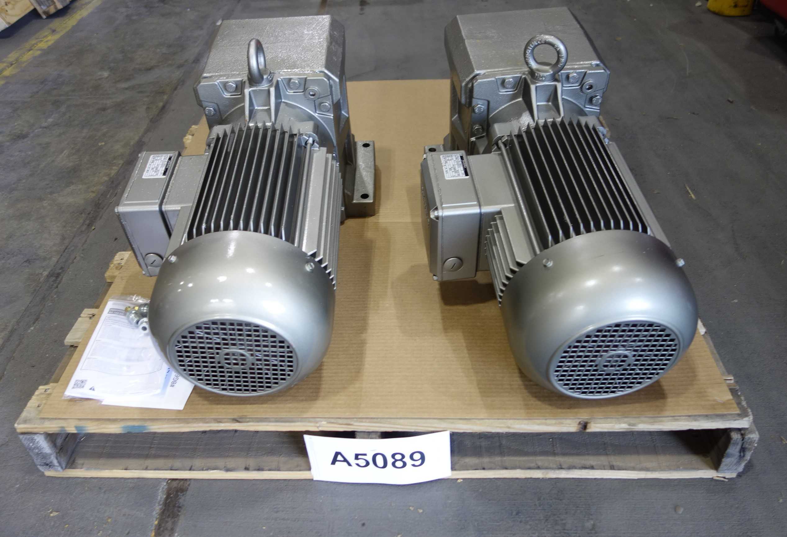 LOT OF 2 BAUER GEARMOTORS
