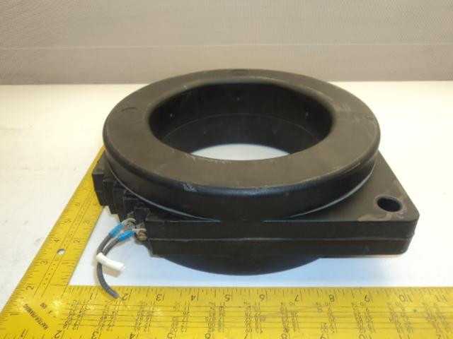 ABB 6353C88H11 SCV-1200 CURRENT TRANSFORMER RATIO 1200:5 10KV 600V 50-400HZ T17632 - ELECTRICAL COMPONENTS